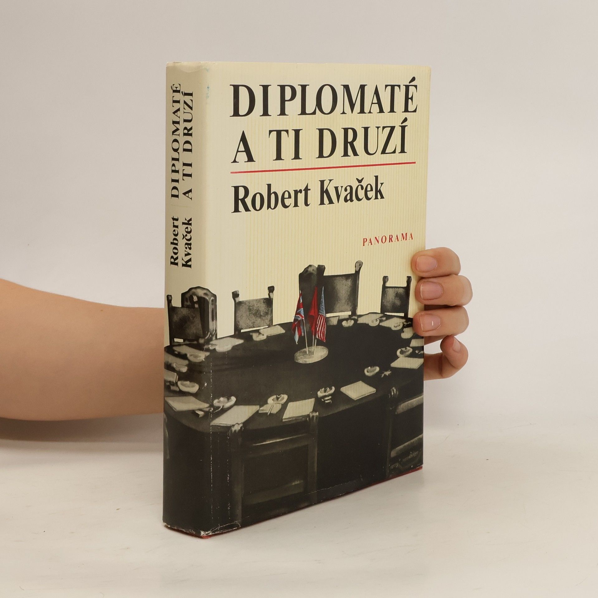 Robert Kvaček Diplomaté a ti druzí