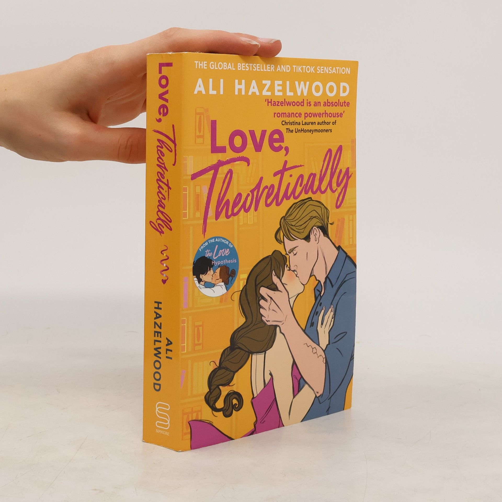 Ali Hazelwood Love, Theoretically