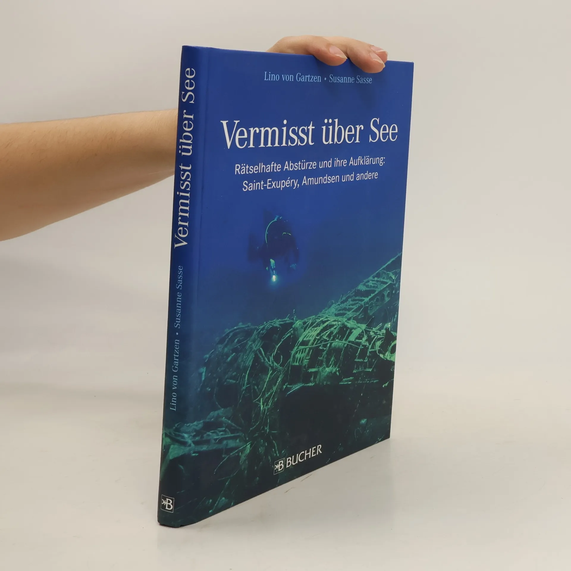 Vermisst über See | Book | Lino von Gartzen | DE