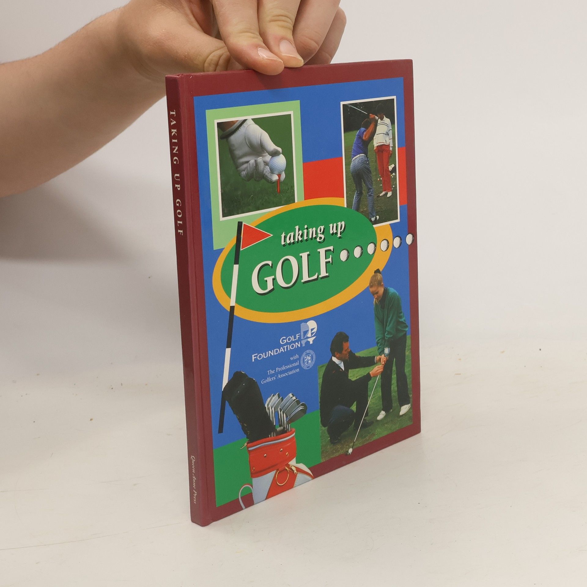 Collectif d'auteurs Taking Up Golf