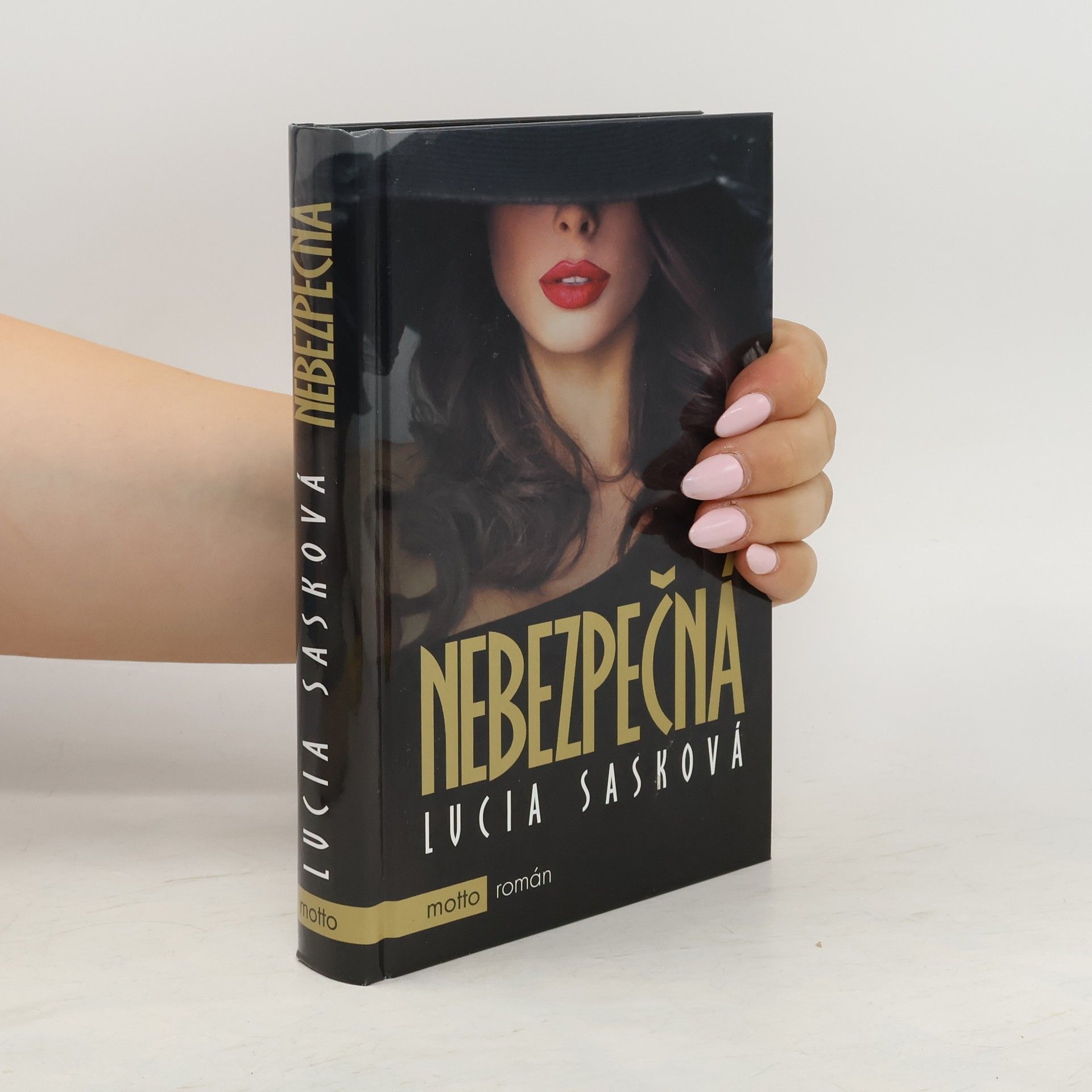 Lucia Sasková Nebezpečná