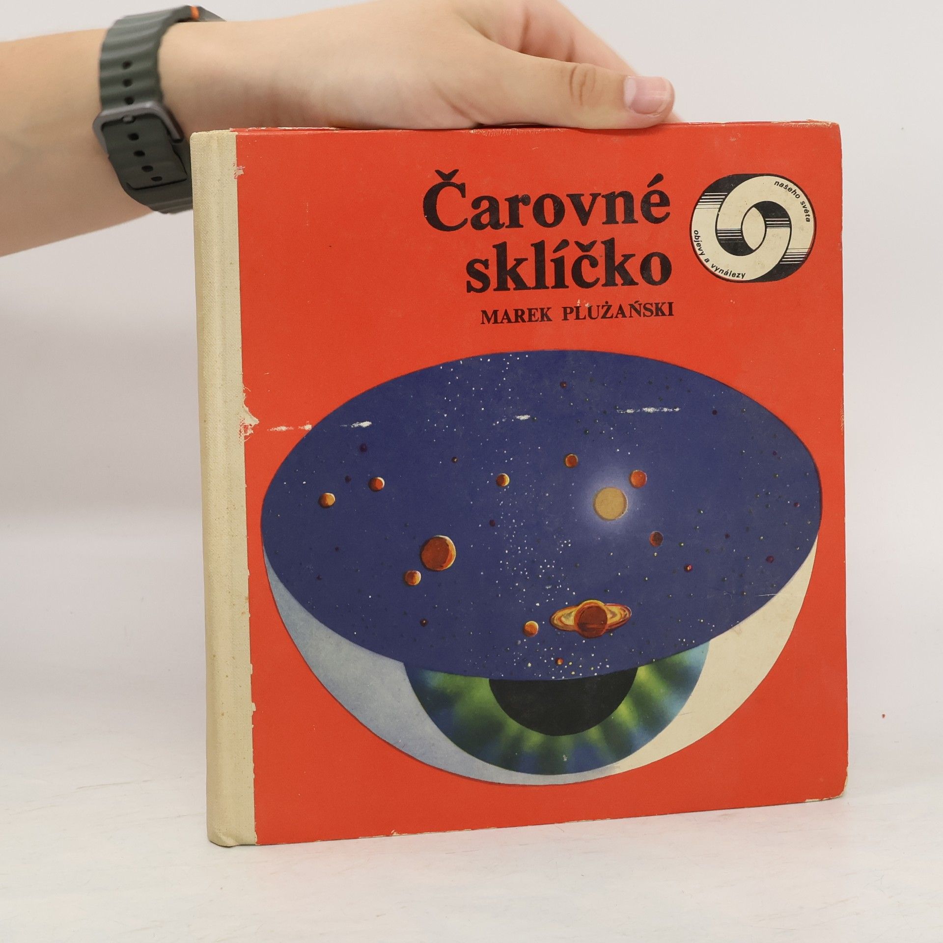 Marek Plużański Čarovné sklíčko