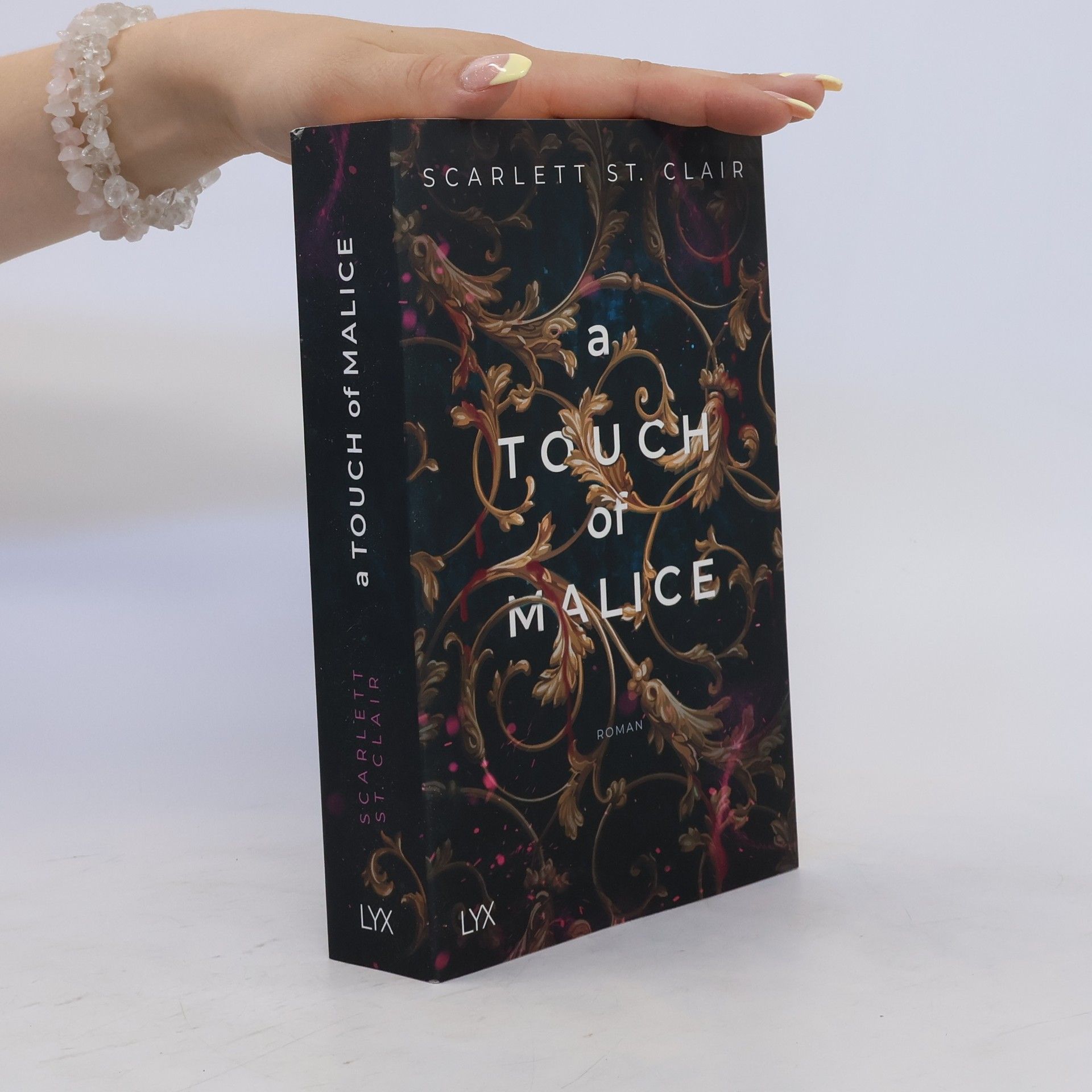 Scarlett St. Clair A touch of malice