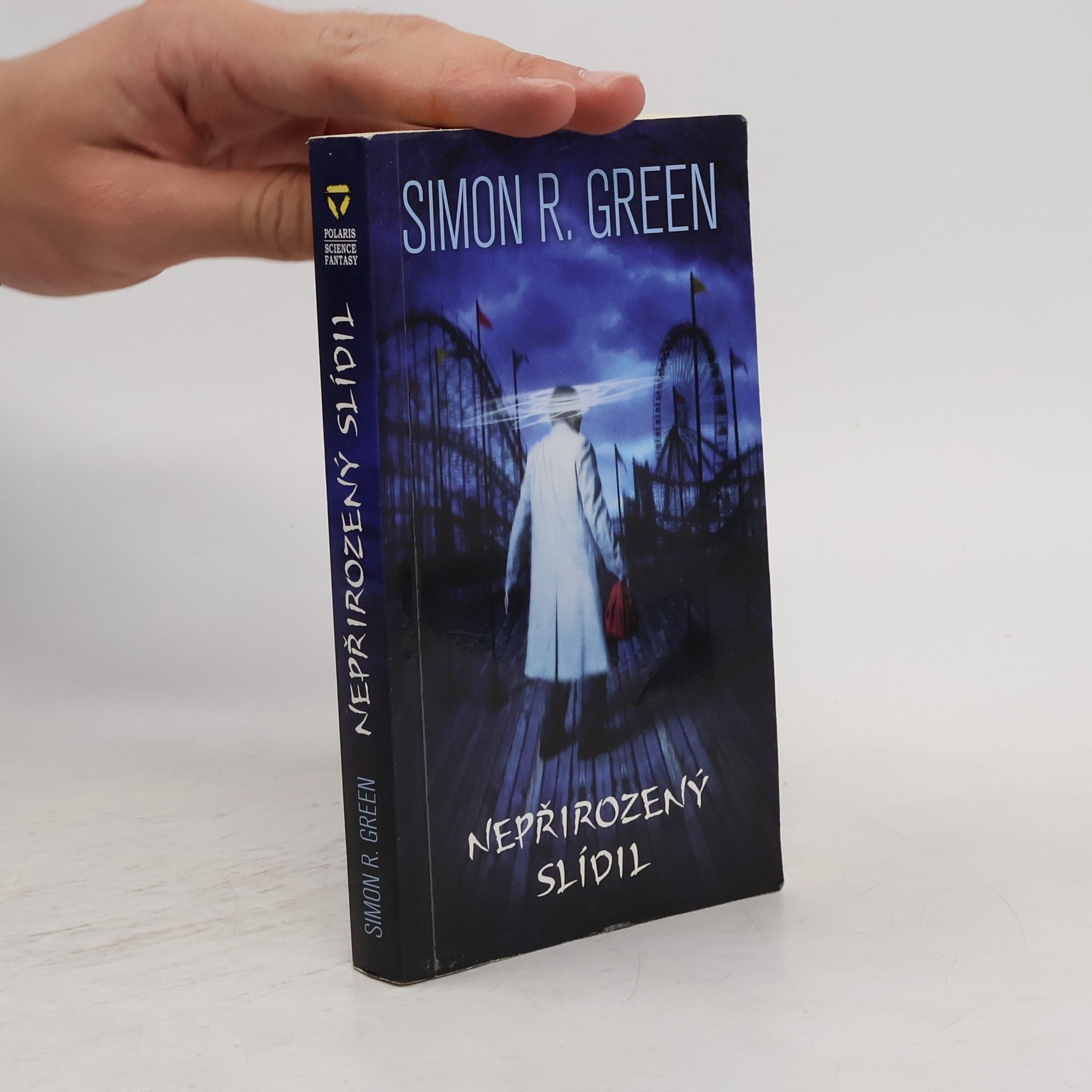 Simon R. Green Nepřirozený slídil