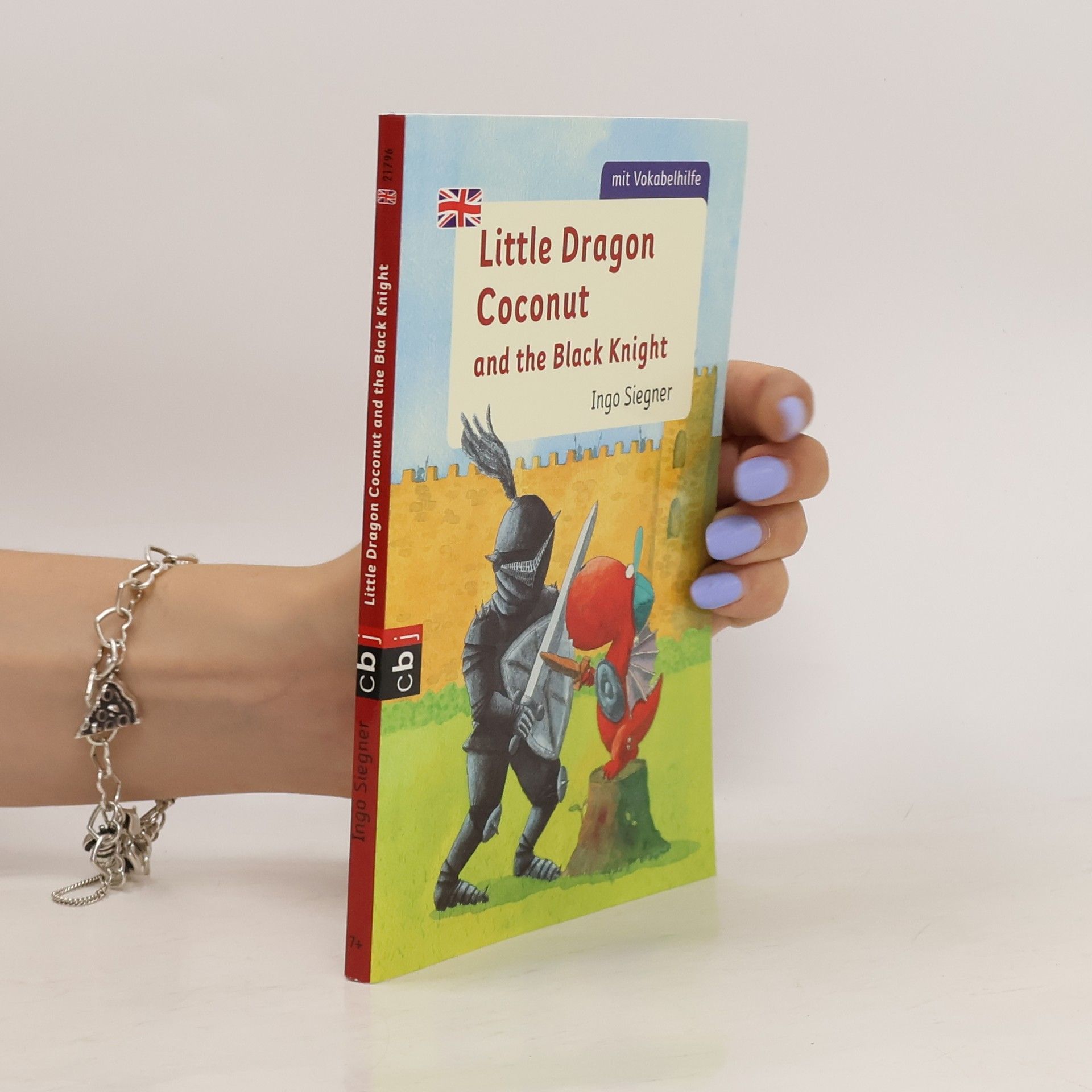 Ingo Siegner Little dragon Coconut and the black knight