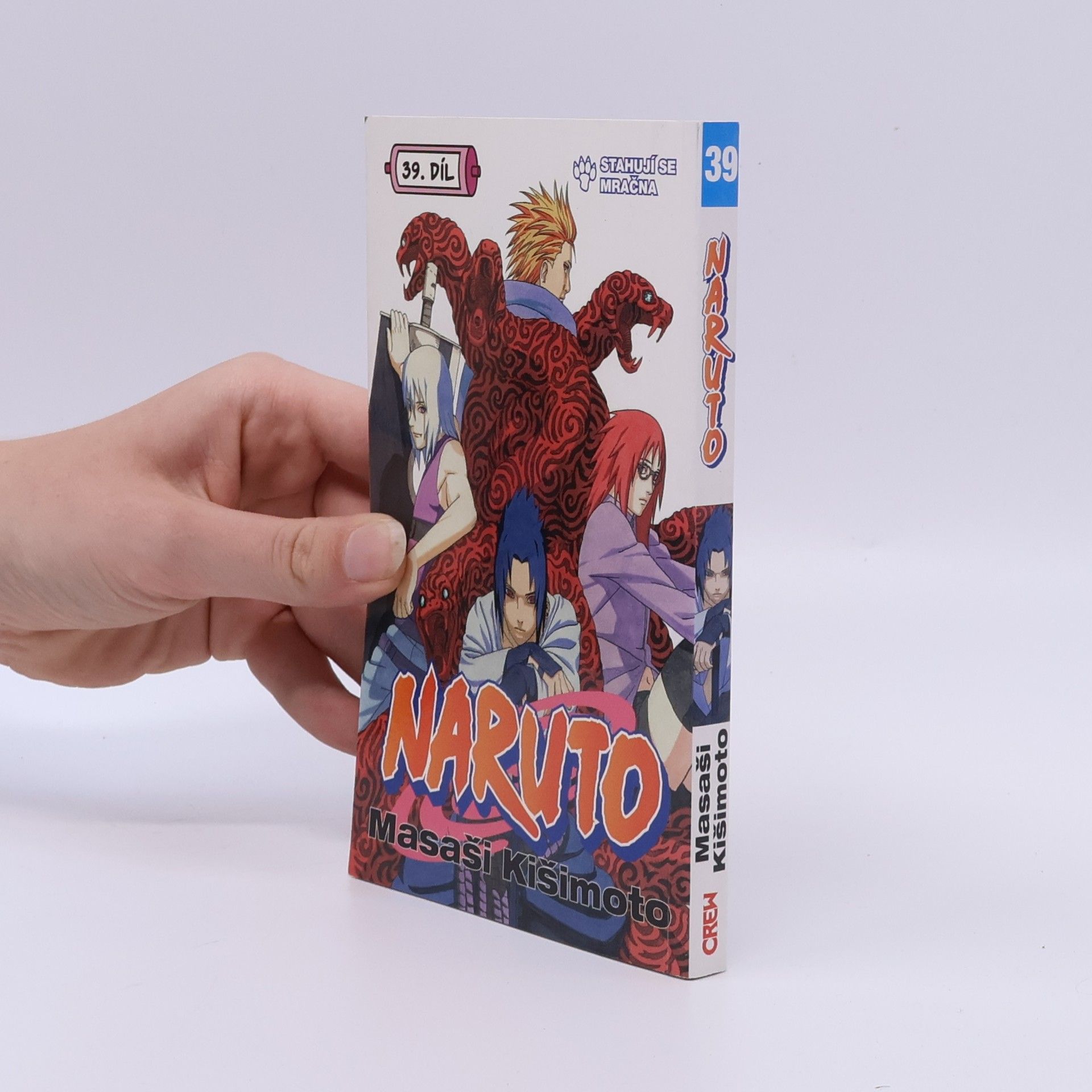 Masashi Kishimoto Naruto. 39. díl, Stahují se mračna