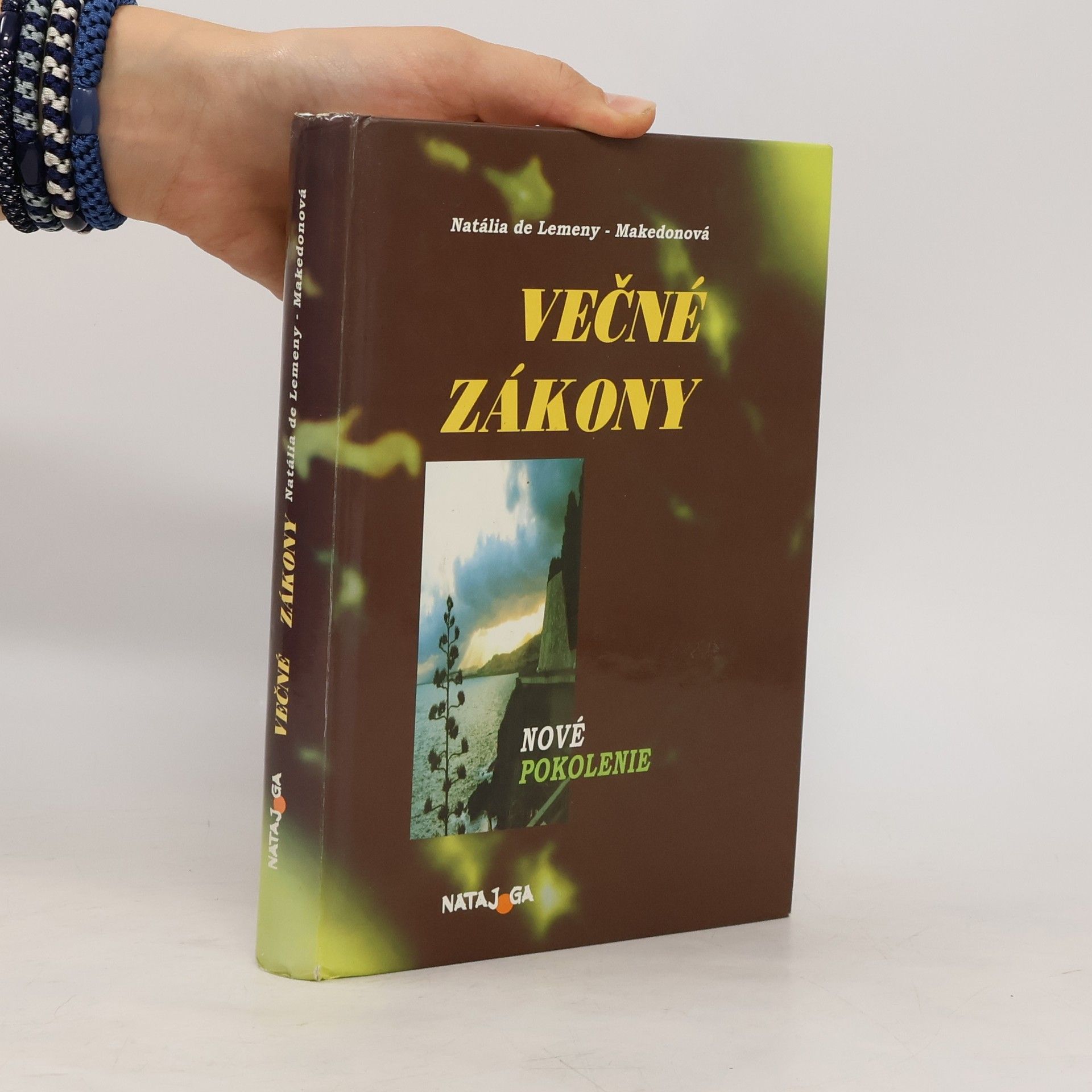 Natália Makedonová Večné zákony. Nové pokolenie