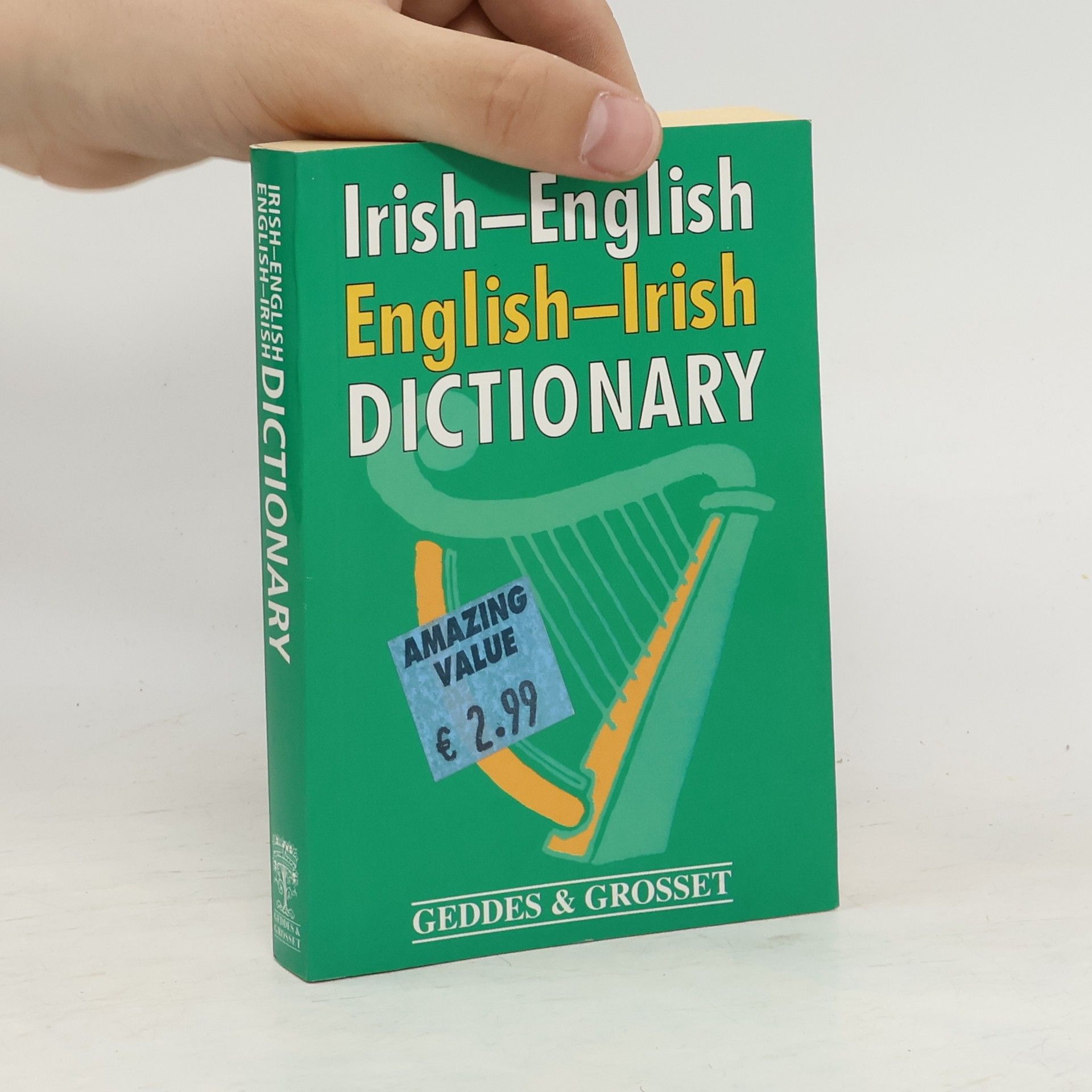Ciaran O Pronntaigh Irish-English Dictionary