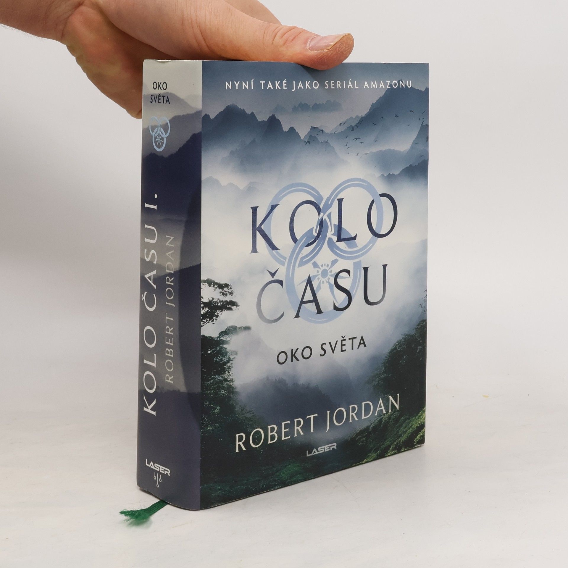 Robert Jordan Kolo času. Oko světa