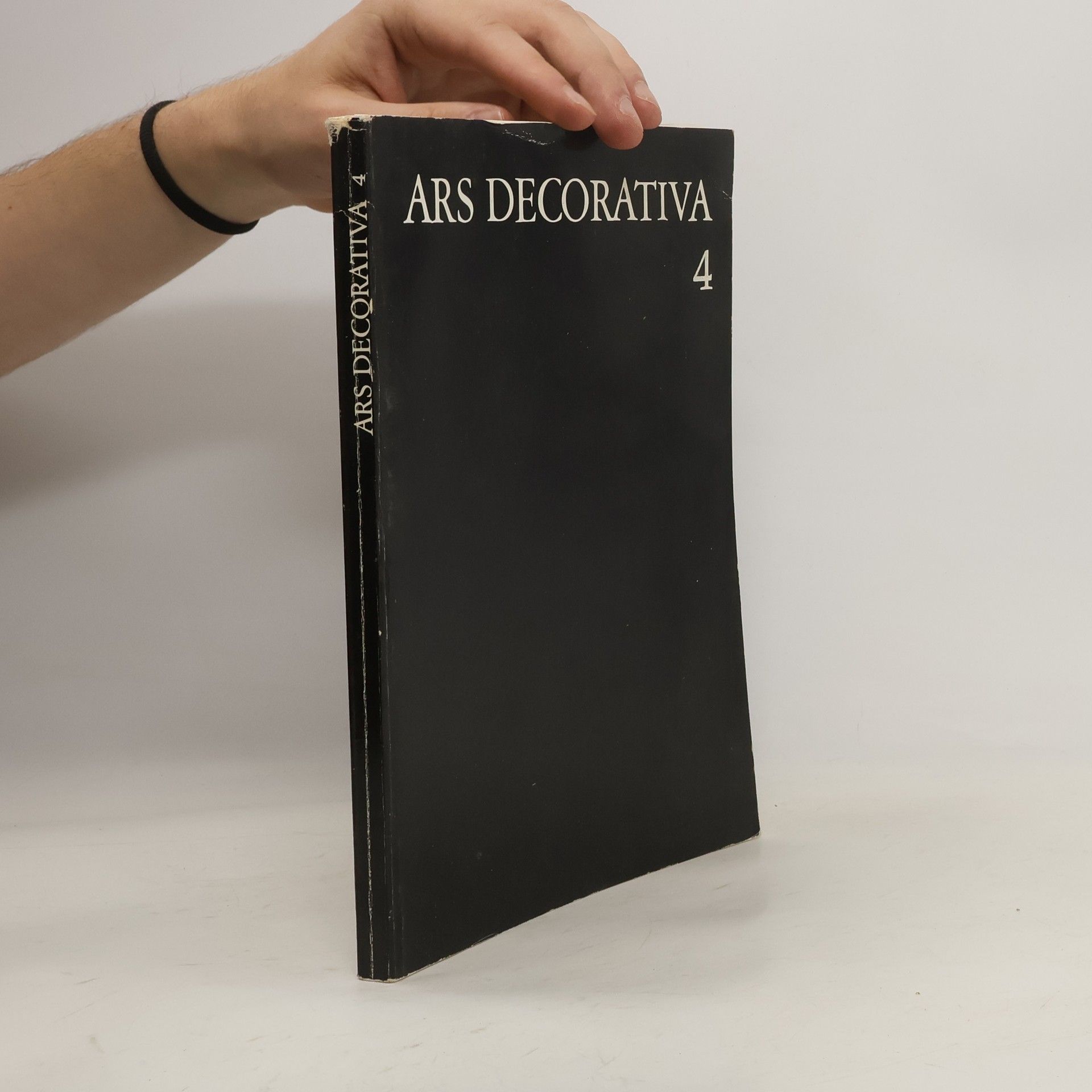 AA.VV. Ars decorativa 4