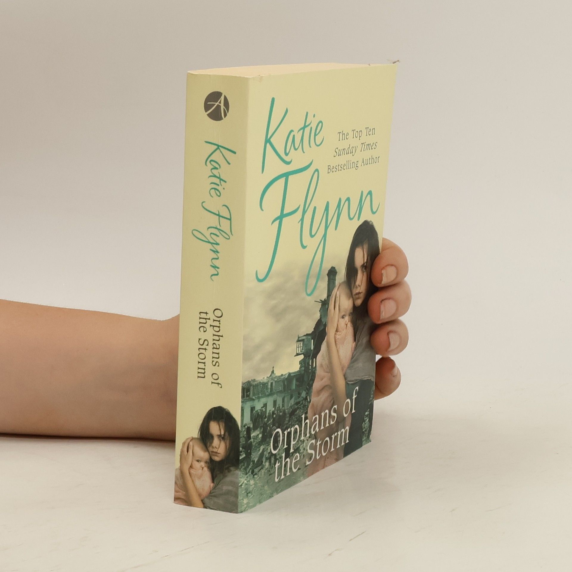 Katie Flynn Orphans of the Storm