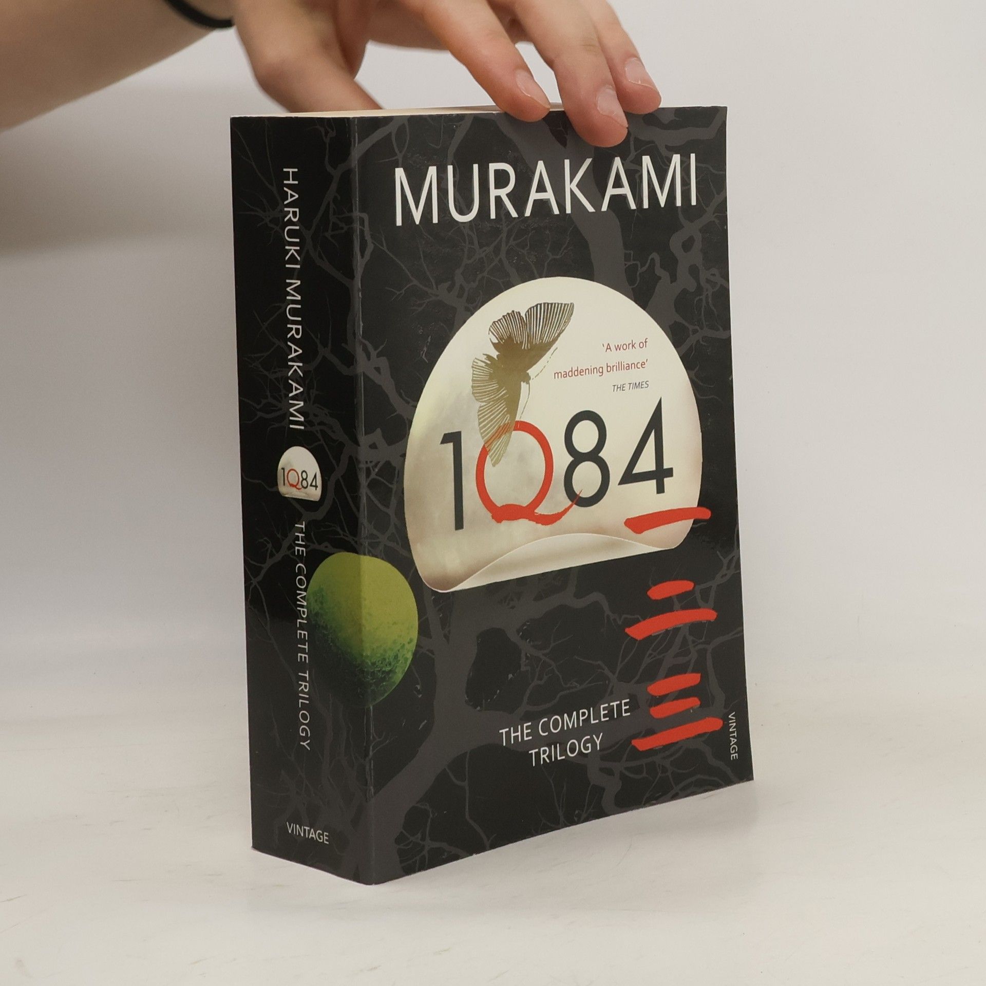 Haruki Murakami 1Q84. The Complete Trilogy