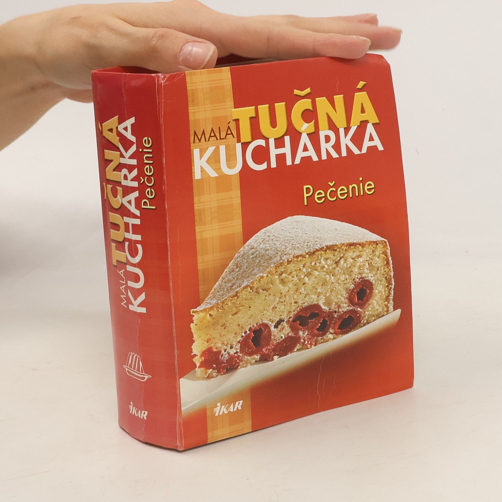 kolektiv Malá tučná kuchárka. Pečenie