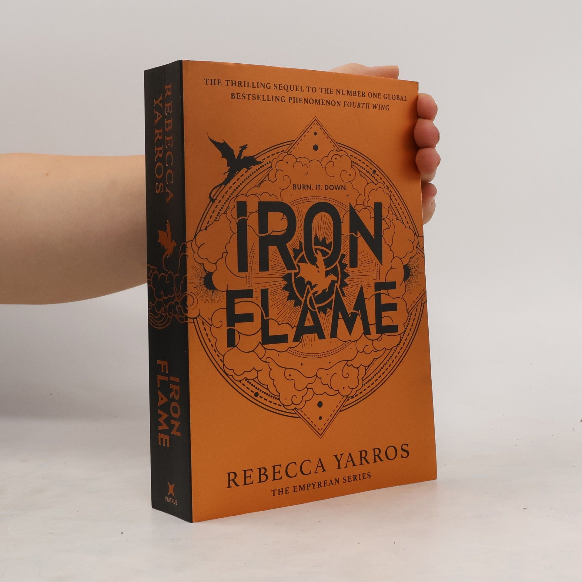 Rebecca Yarros Iron Flame