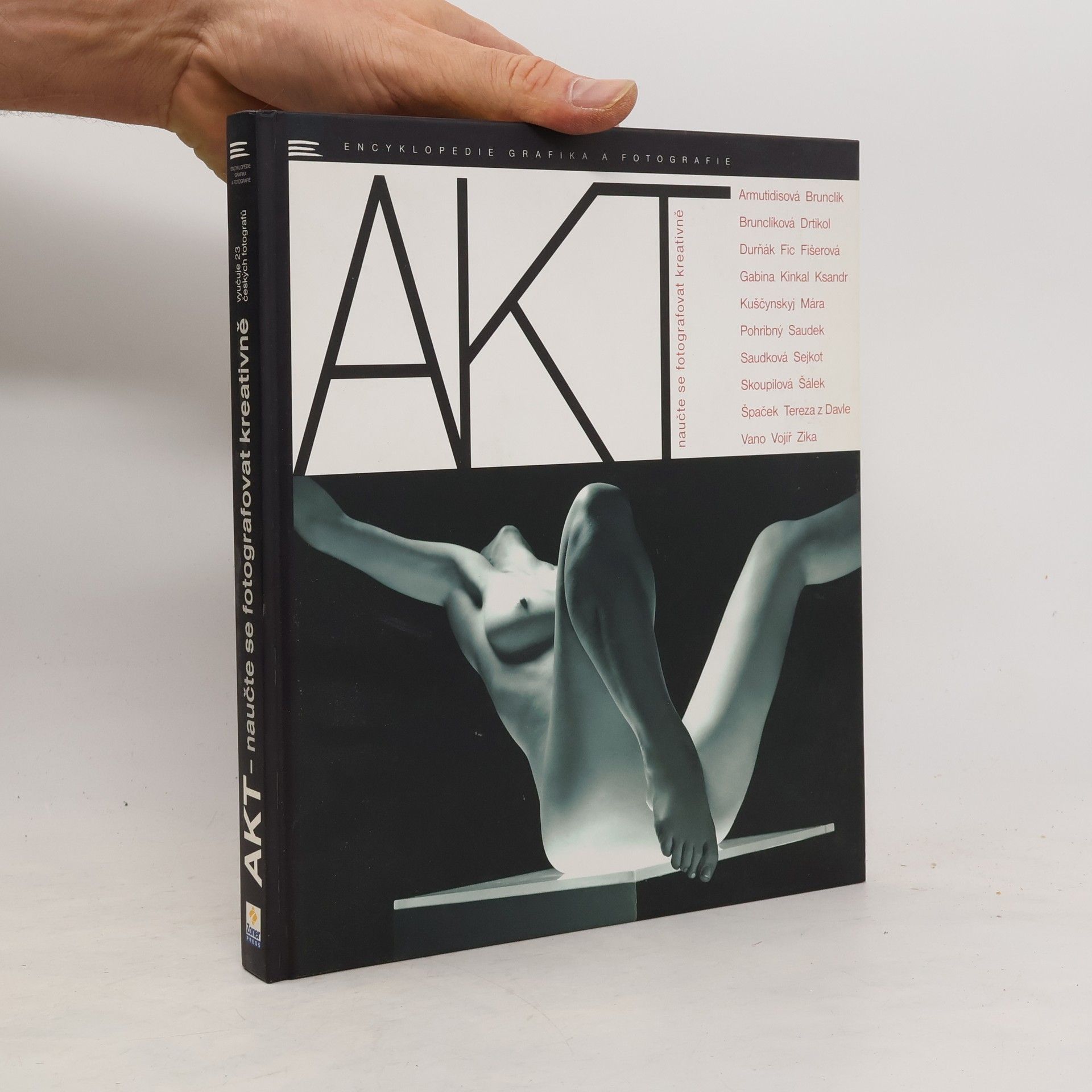 Irena Armutidisová Akt: Naučte se fotografovat kreativně