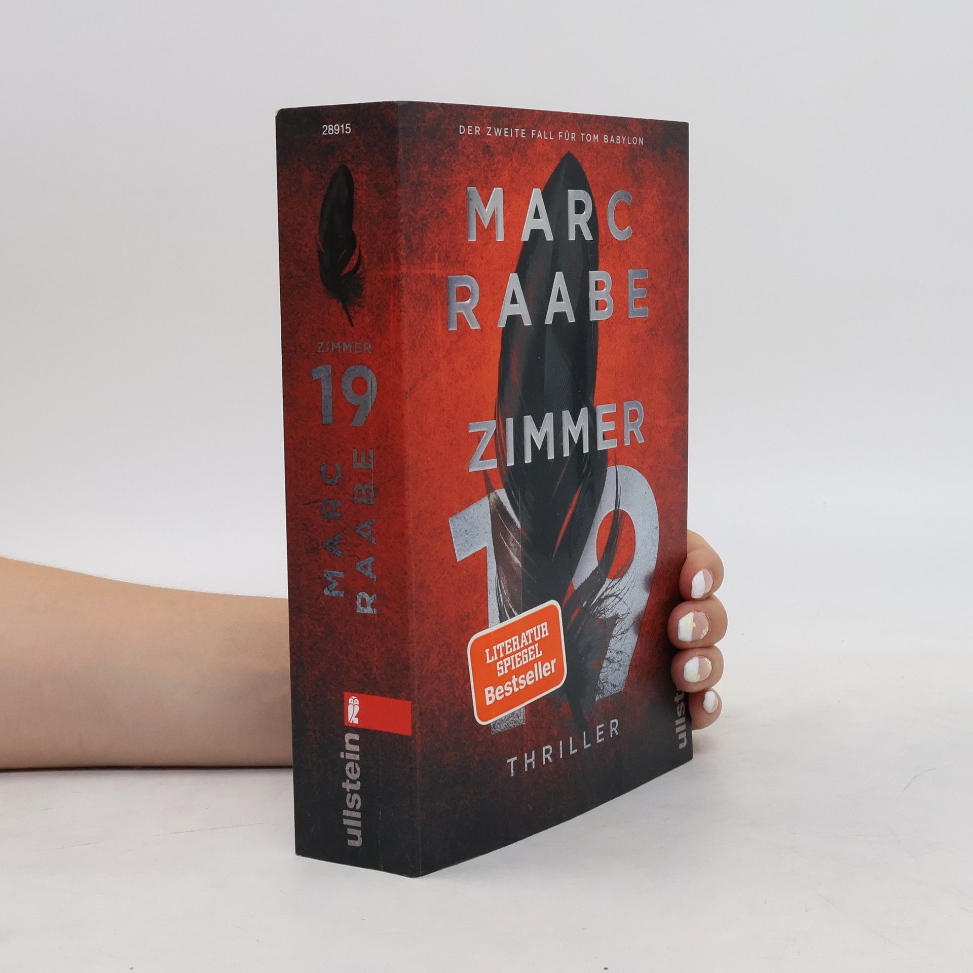 Marc Raabe Zimmer 19