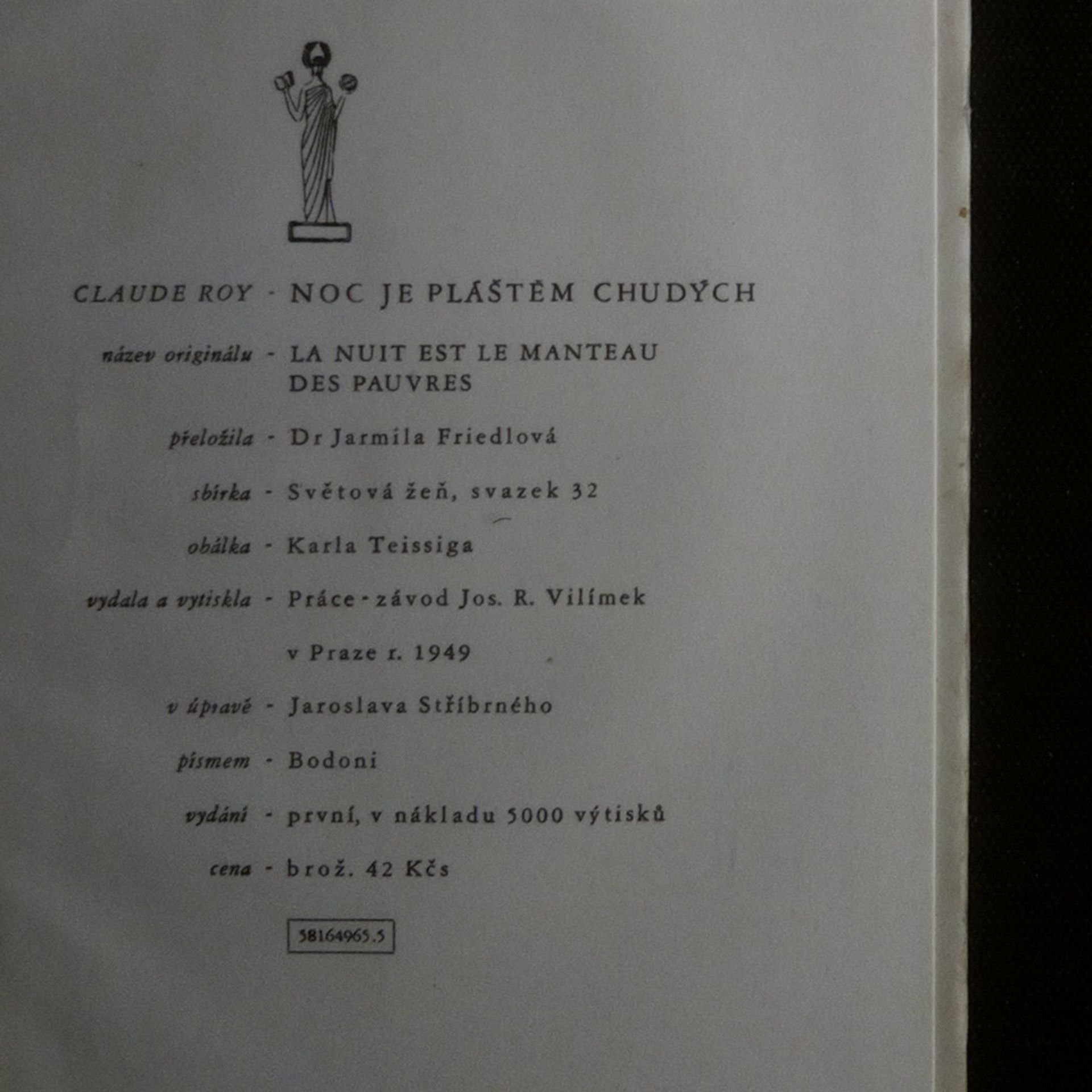 Claude Roy Noc je pláštěm chudých