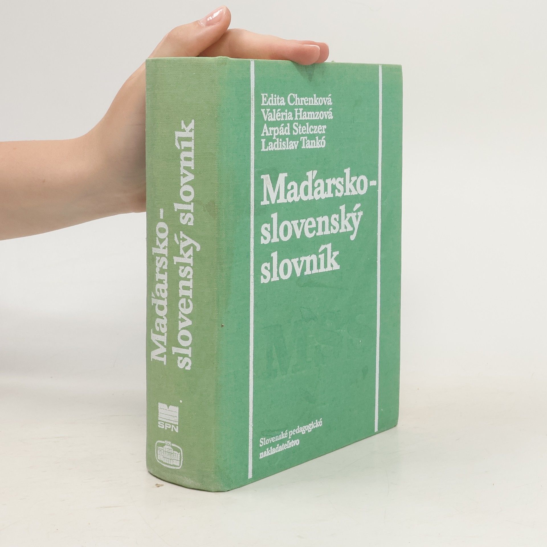 Edita Chrenková Maďarsko-slovenský slovník
