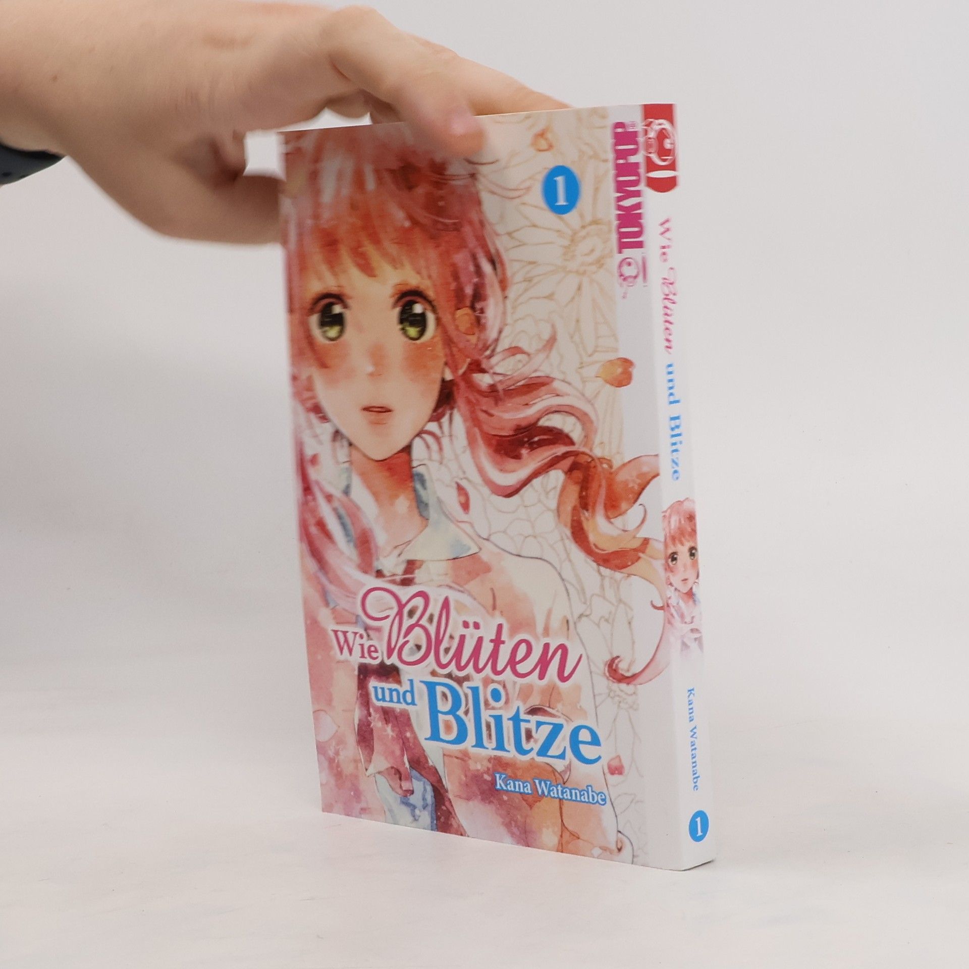 Kana Watanabe Wie Blüten und Blitze 1