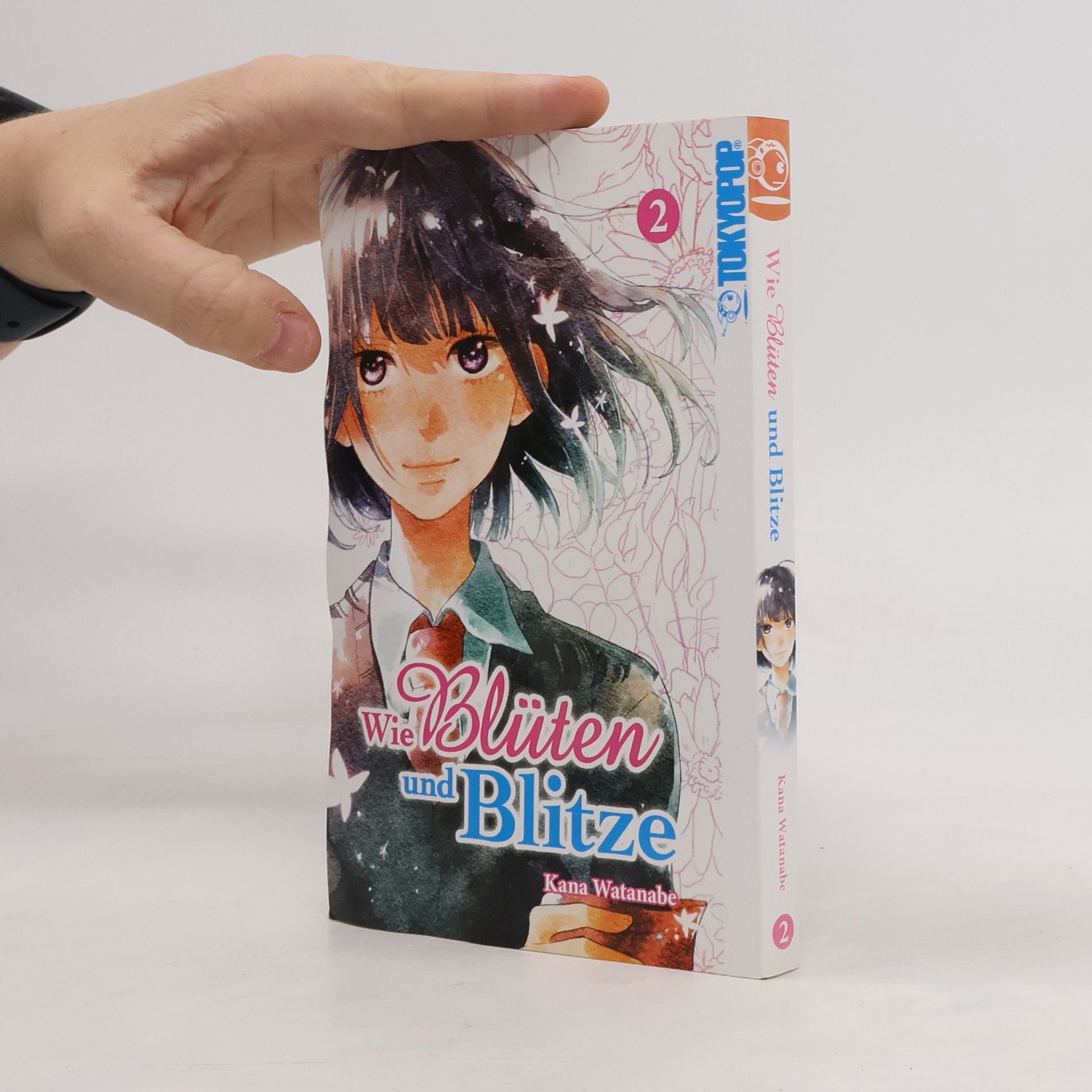 Kana Watanabe Wie Blüten und Blitze 02