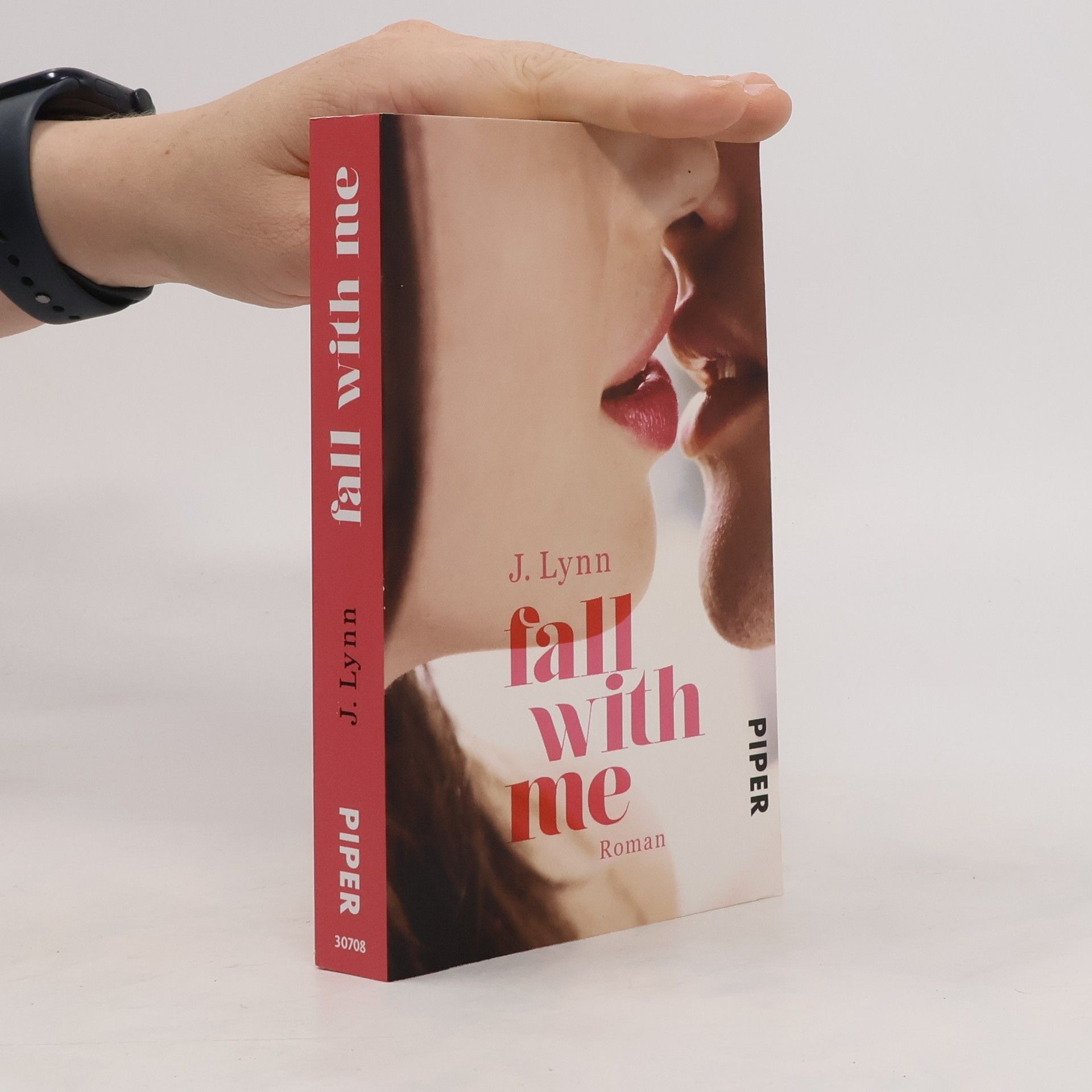 Jennifer Armentrout Fall with me