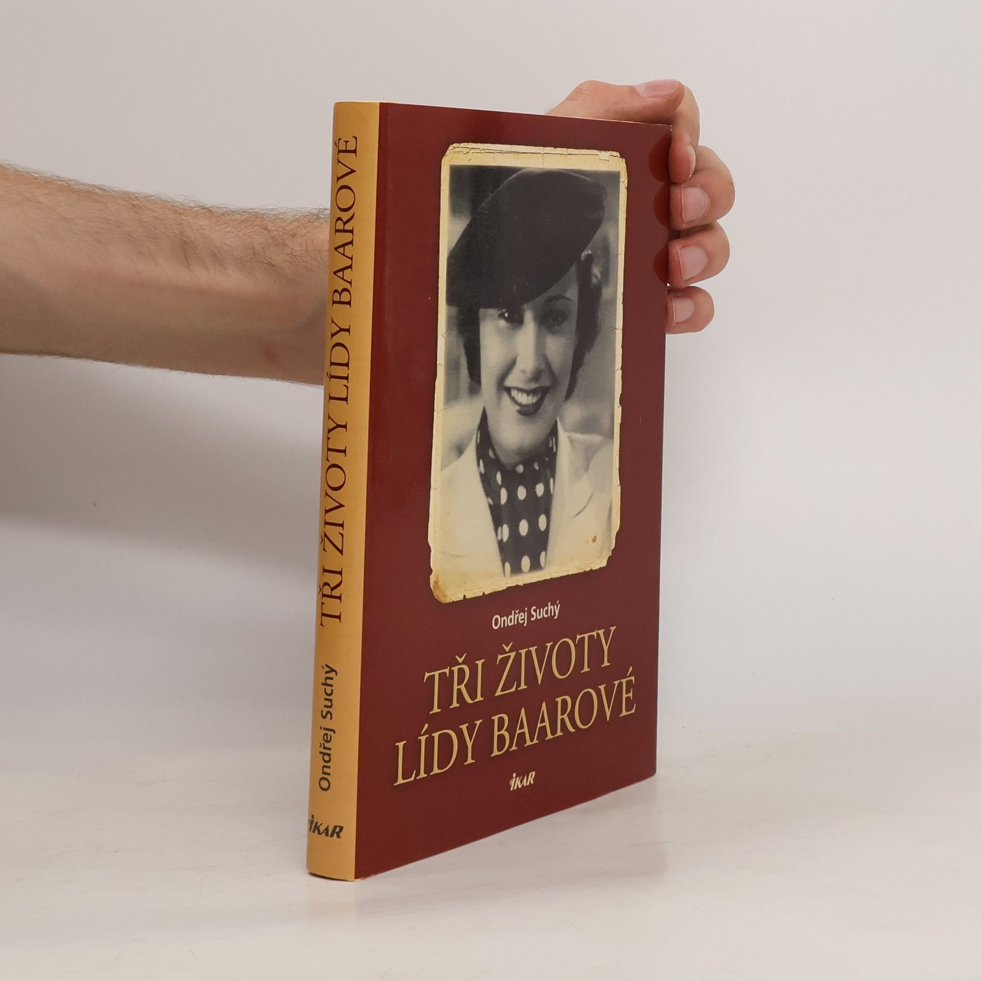 Ondřej Suchý Tři životy Lídy Baarové