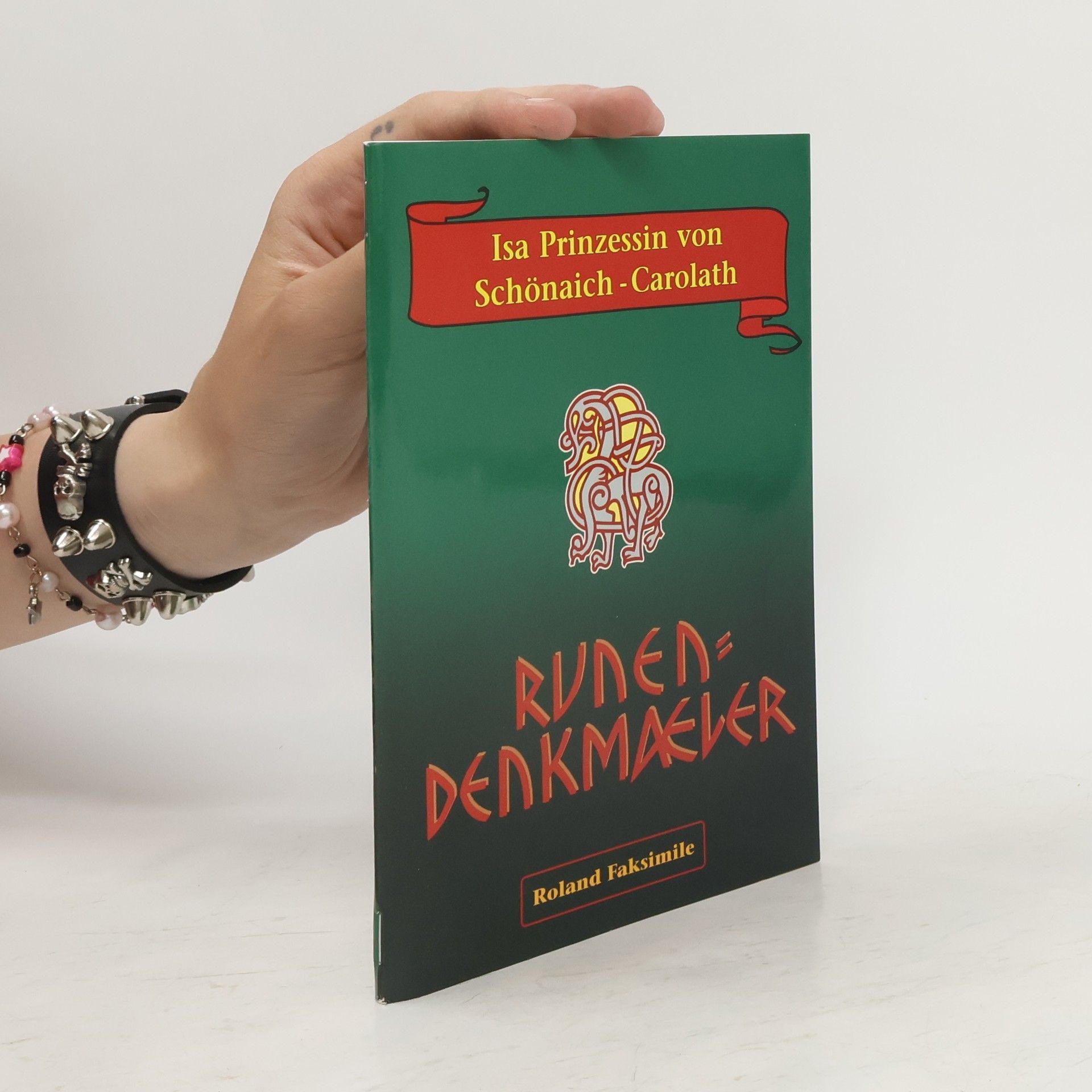 Isa Prinzessin Runendenkmaeler