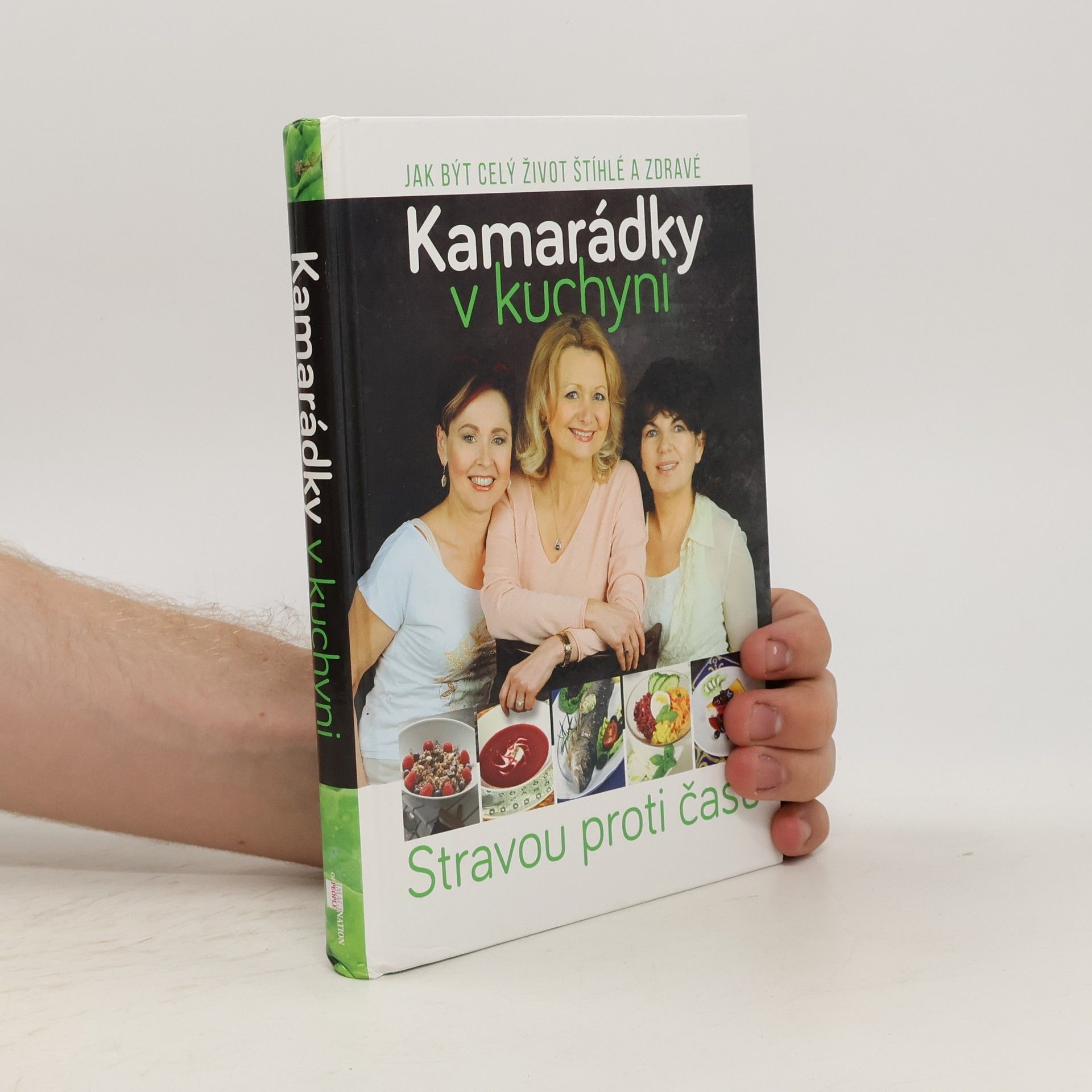 Collectif d'auteurs Kamarádky v kuchyni