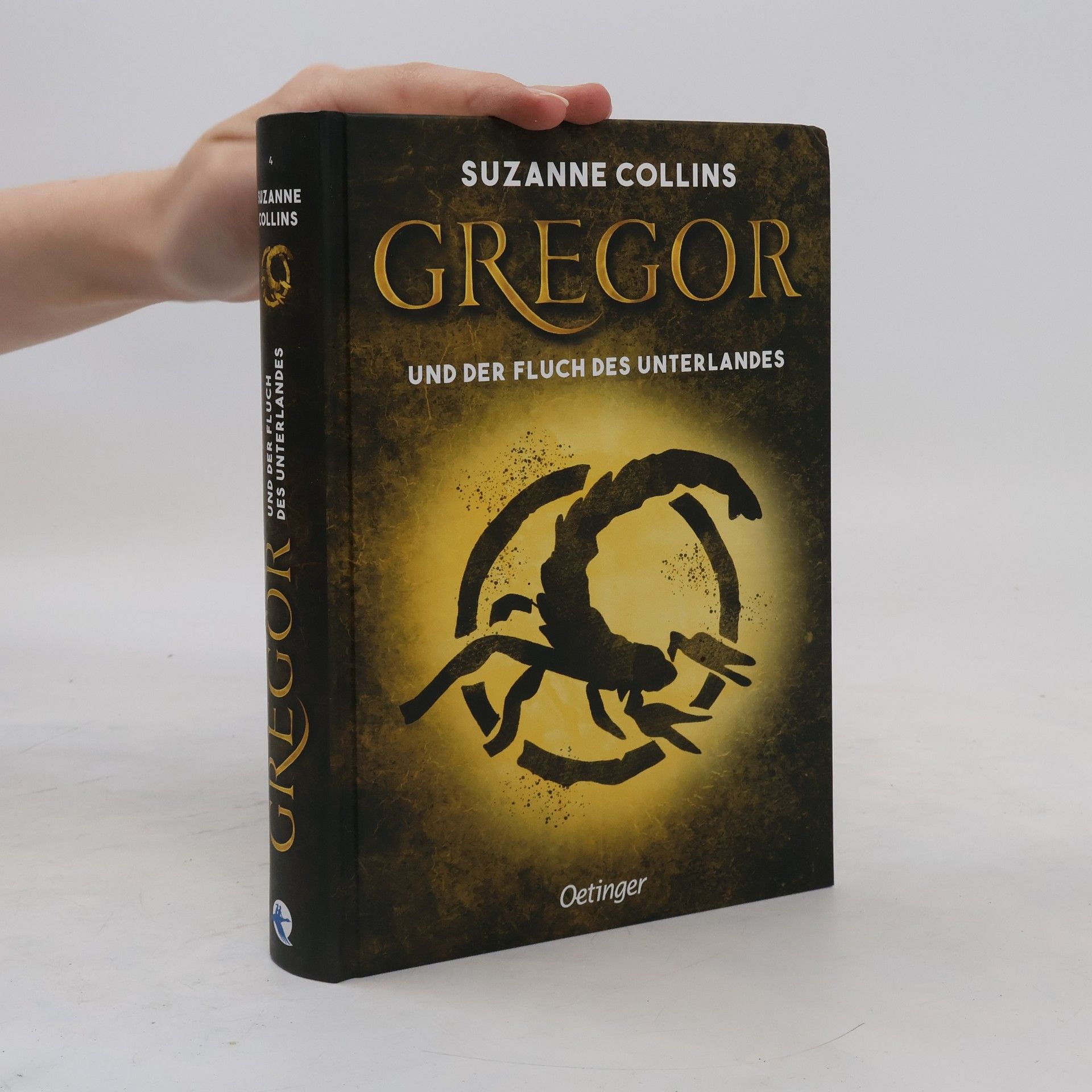 Suzanne Collinsová Gregor und der Fluch des Unterlandes