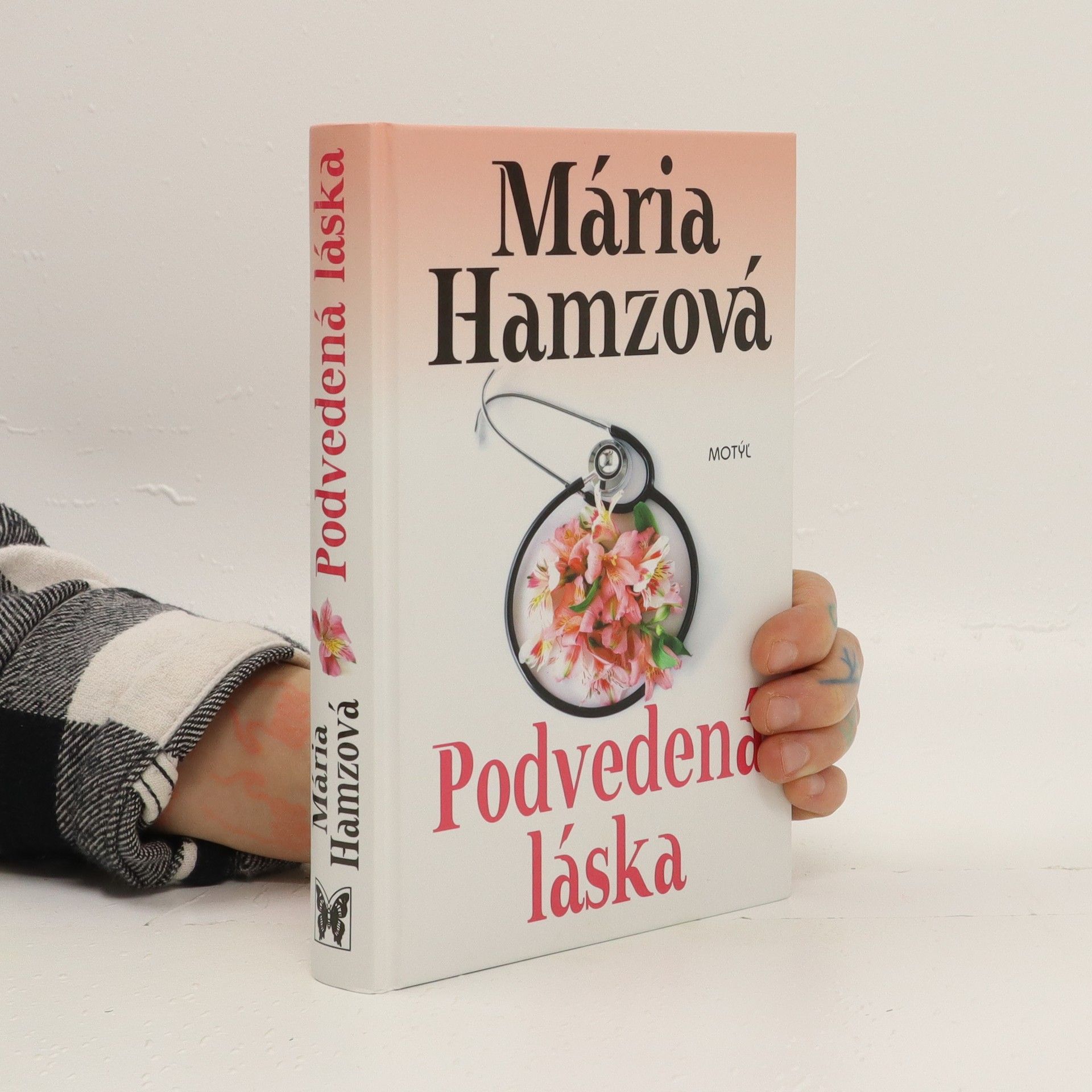 Mária Hamzová Podvedená láska