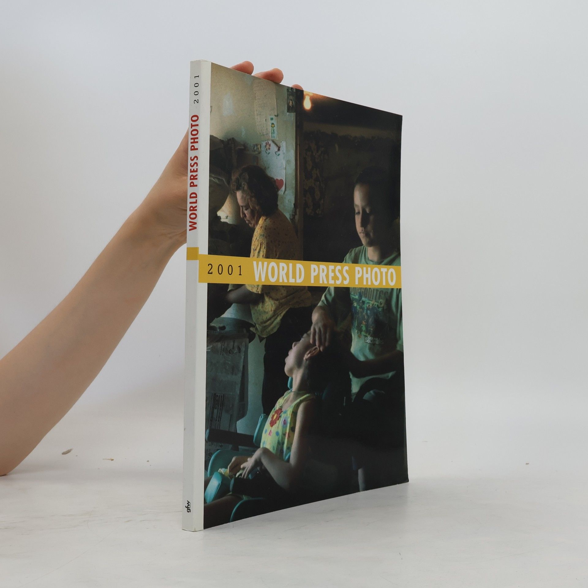 AA.VV. World Press Photo 2001