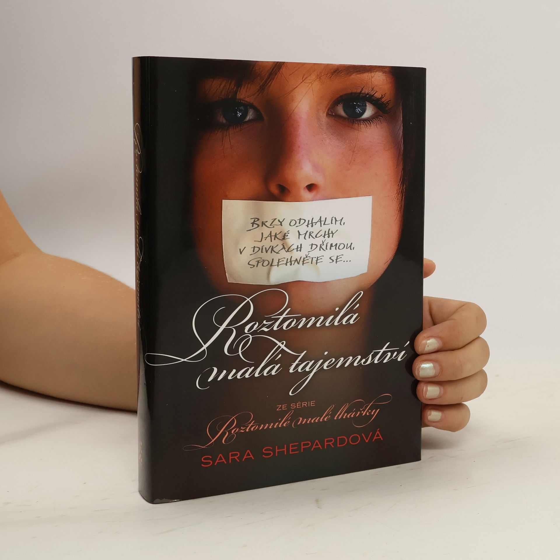 Sara Shepard Roztomilá malá tajemství