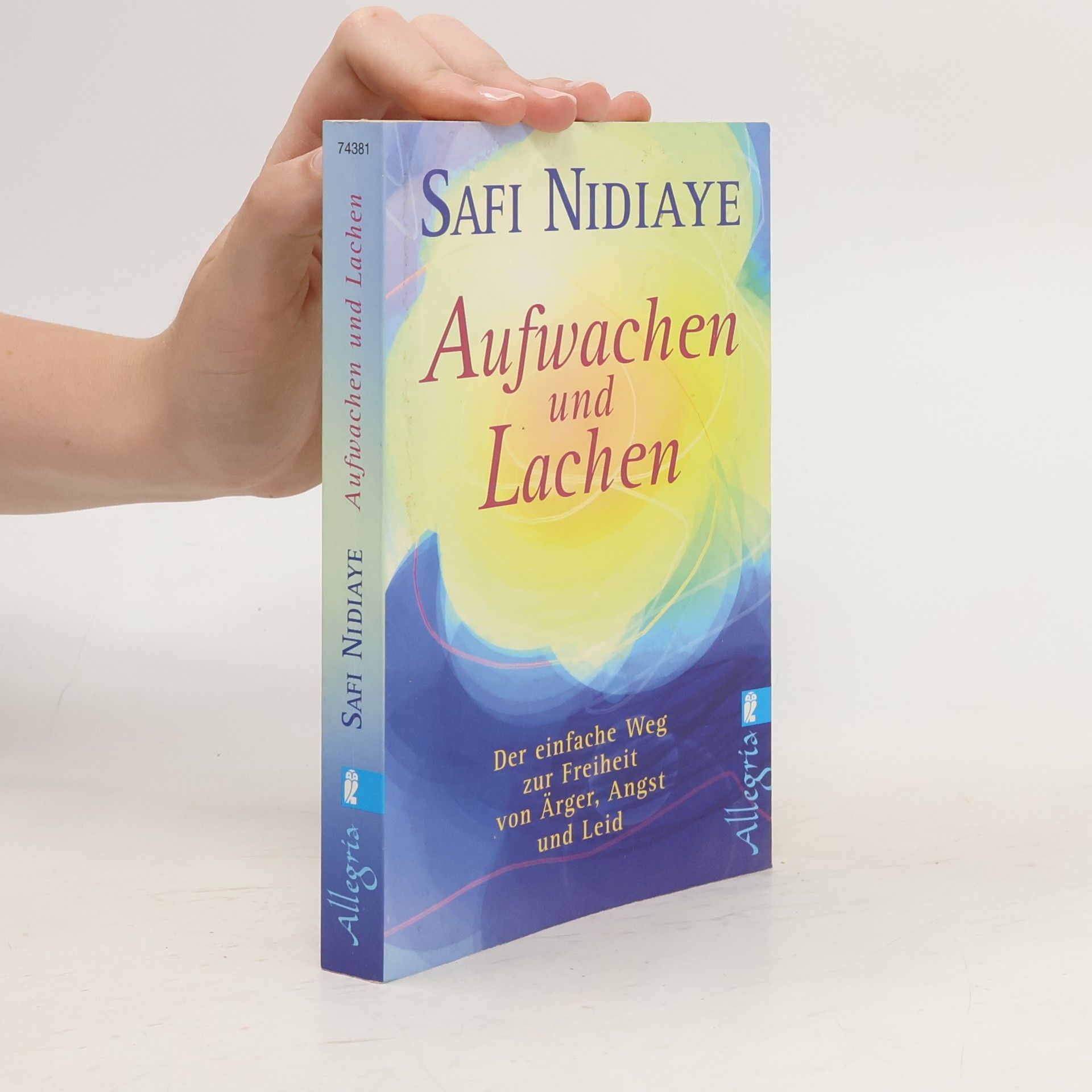 Safi Nidiaye Aufwachen - und lachen