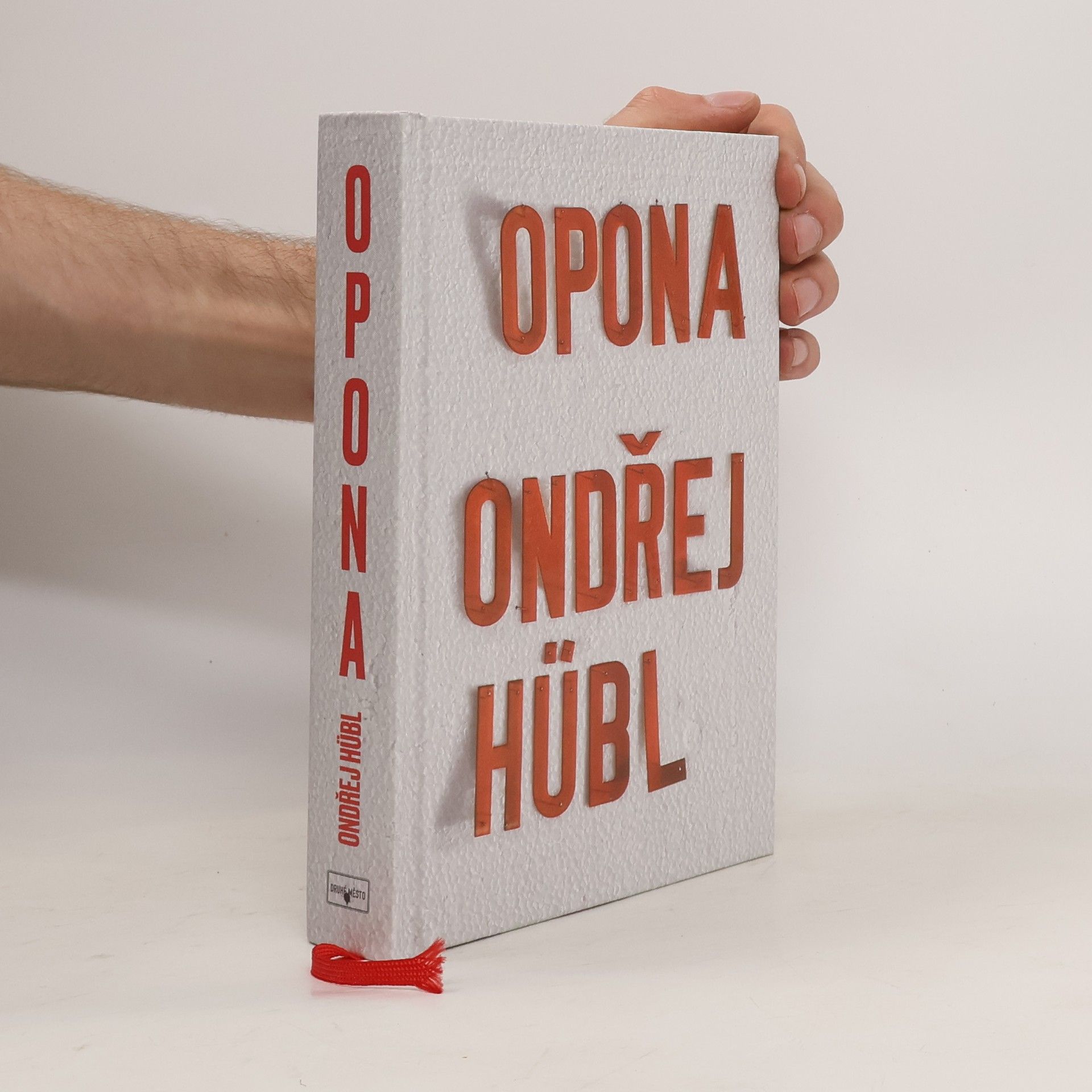 Ondřej Hübl Opona