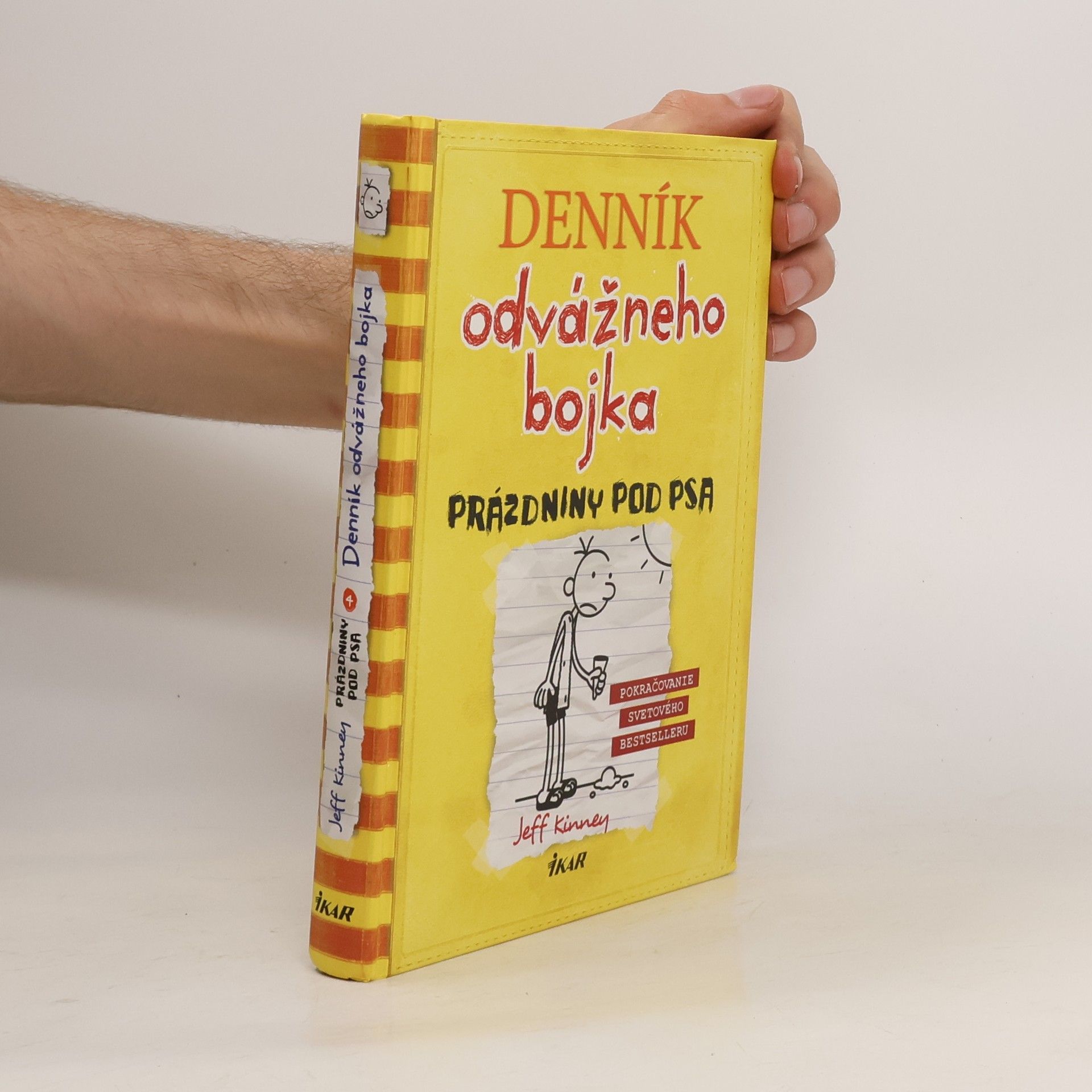 Jeff Kinney Denník odvážneho bojka 4: Prázdniny pod psa