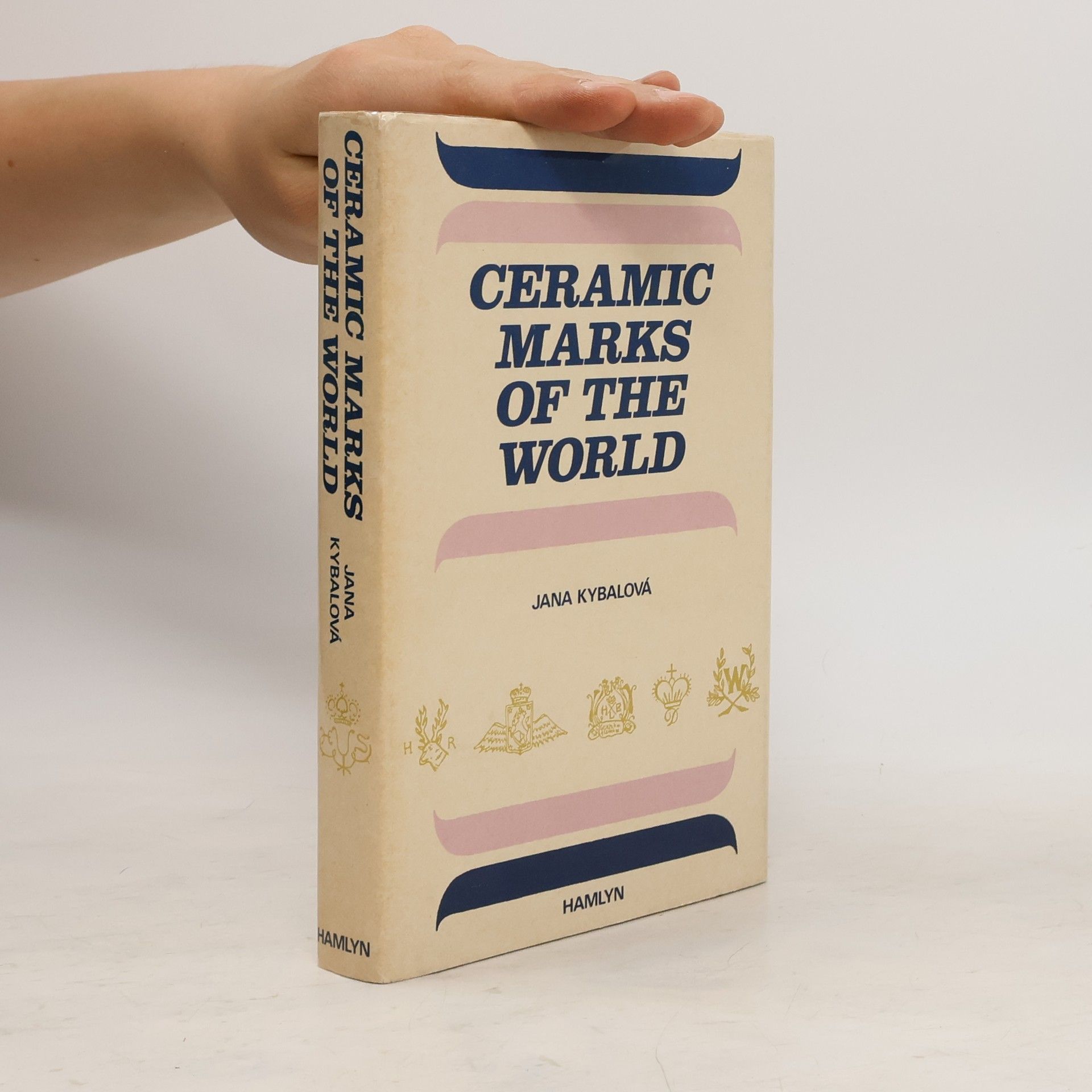Jana Kybalová Ceramic Marks of the World