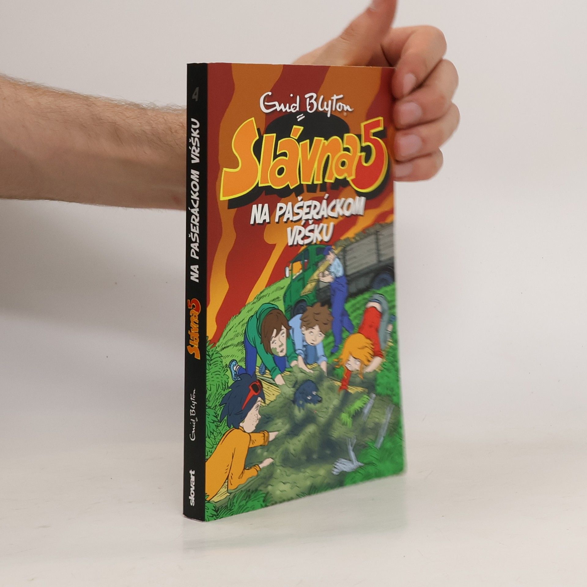 Enid Blyton Slávna päťka na Pašeráckom vŕšku