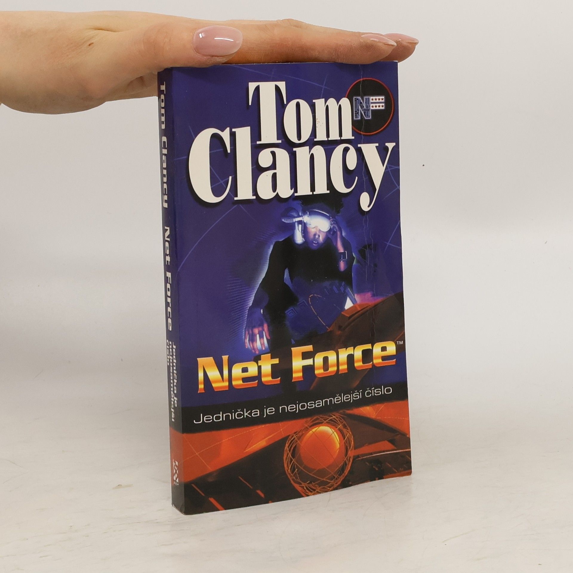 Tom Clancy Net Force. Jednička je nejosamělejší číslo