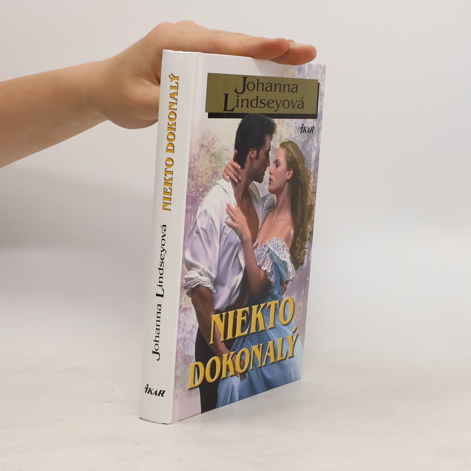 Johana Lindseyová Niekto dokonalý