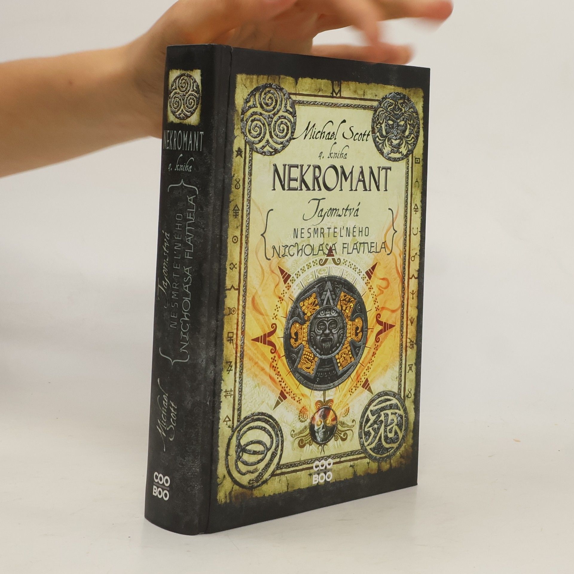 Michael Scott Nekroman: Tajomstvá nesmrteľného Nicholasa Flamela