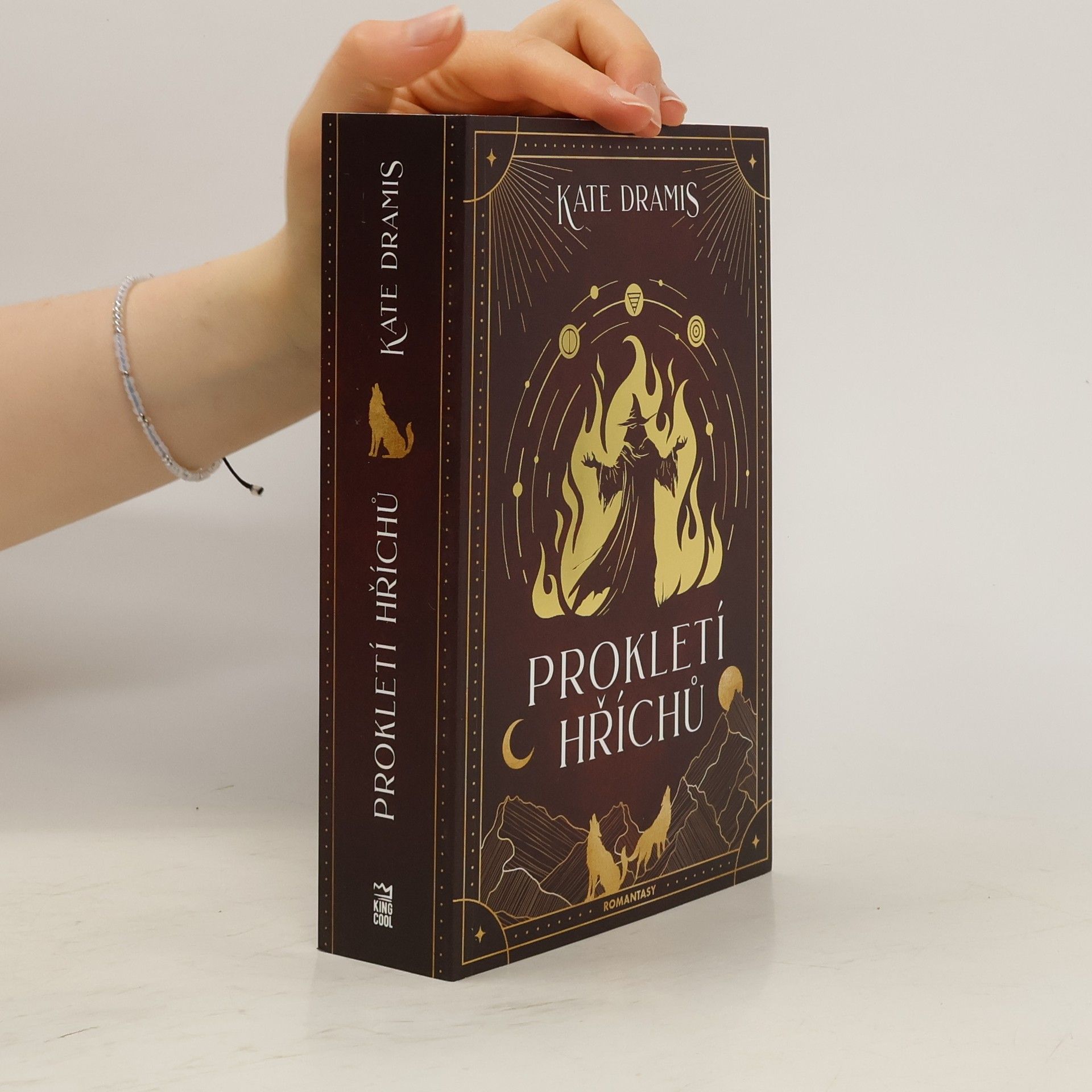 Kate Dramis Prokletí hříchů