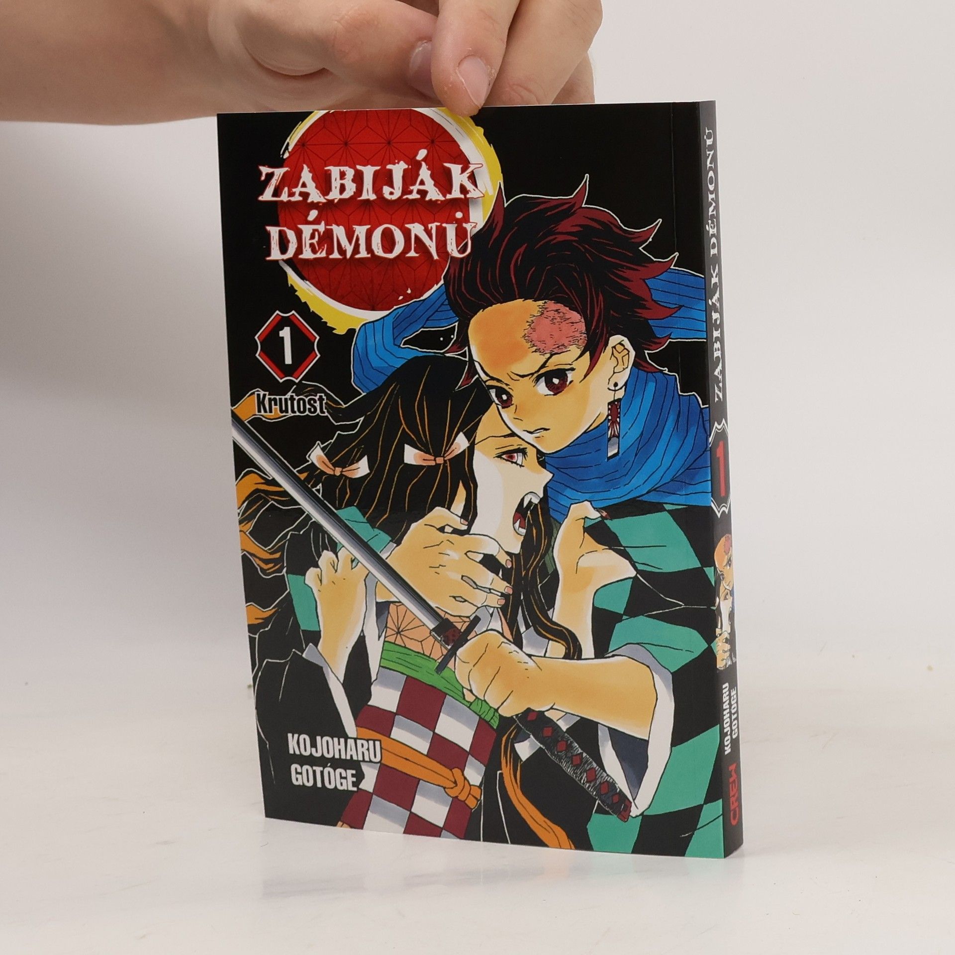 Koyoharu Gotoge Zabiják démonů. 1, Krutost
