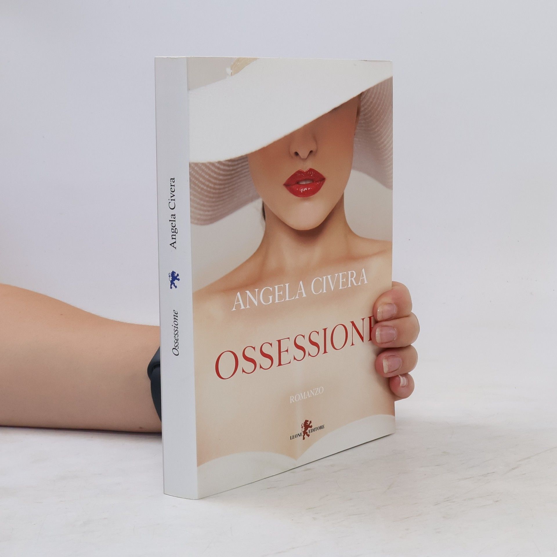 Angela Civera Ossessione