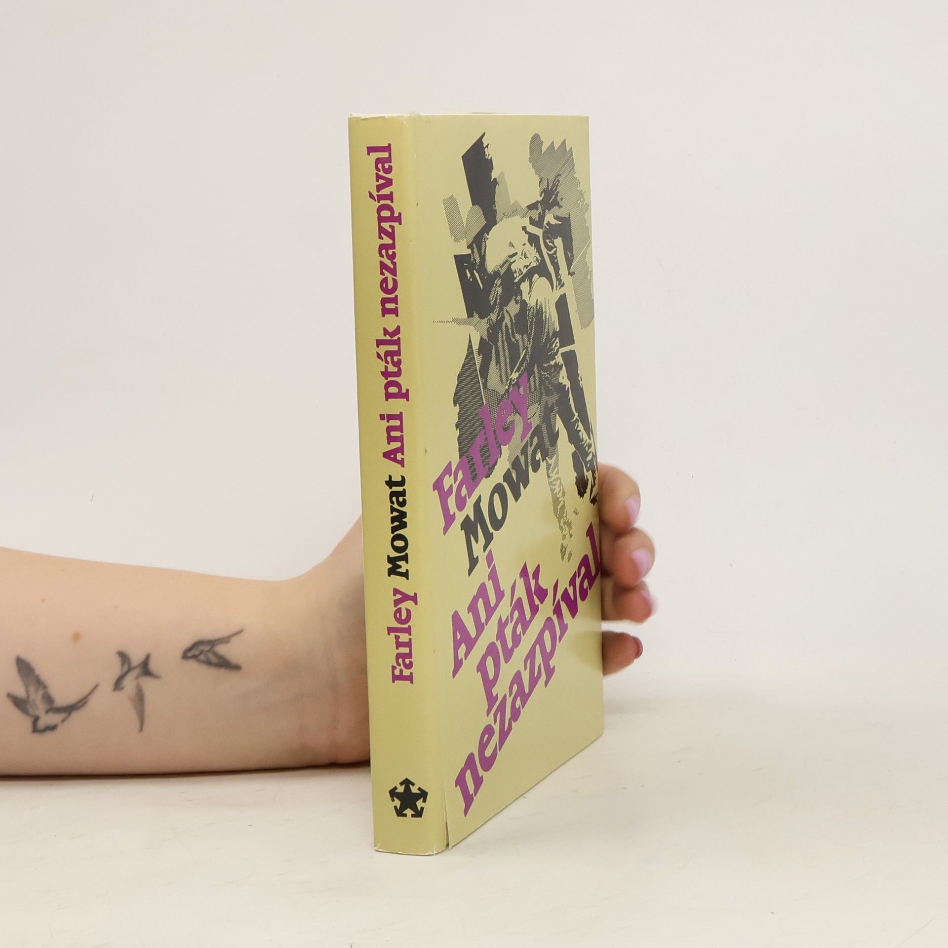 Farley Mowat Ani pták nezazpíval