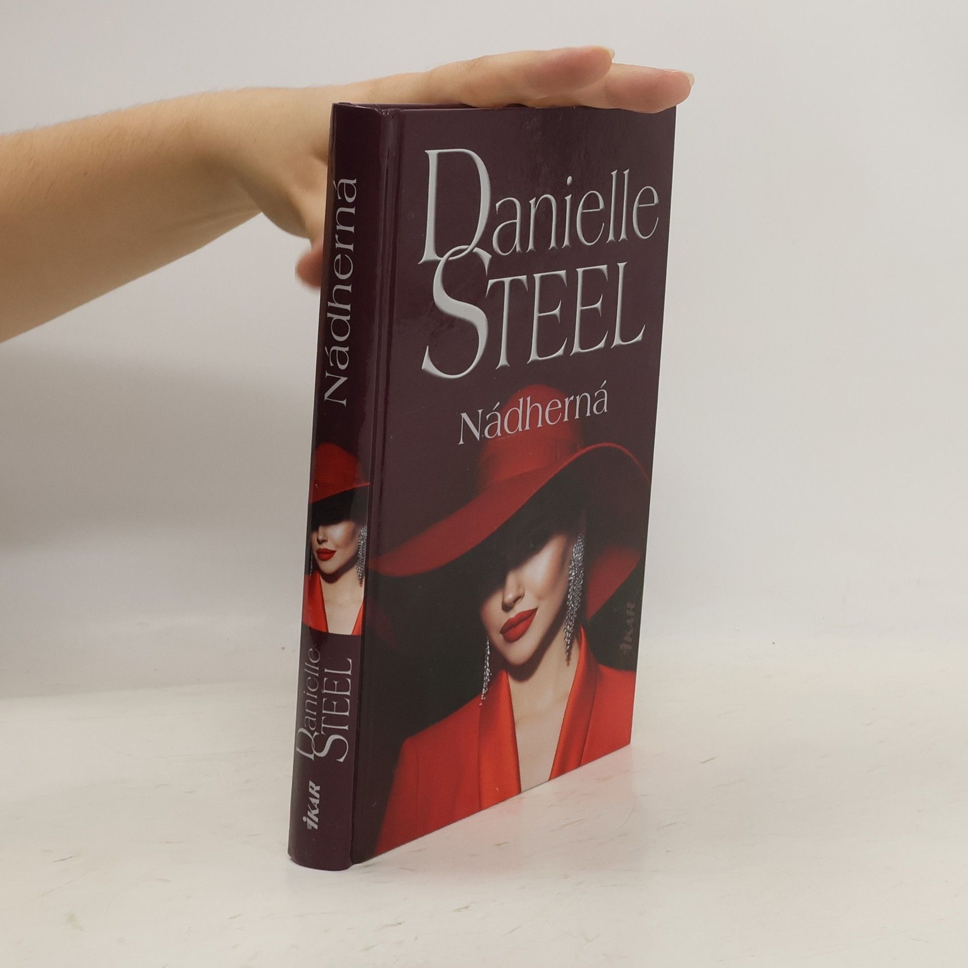 Danielle Steel Nádherná