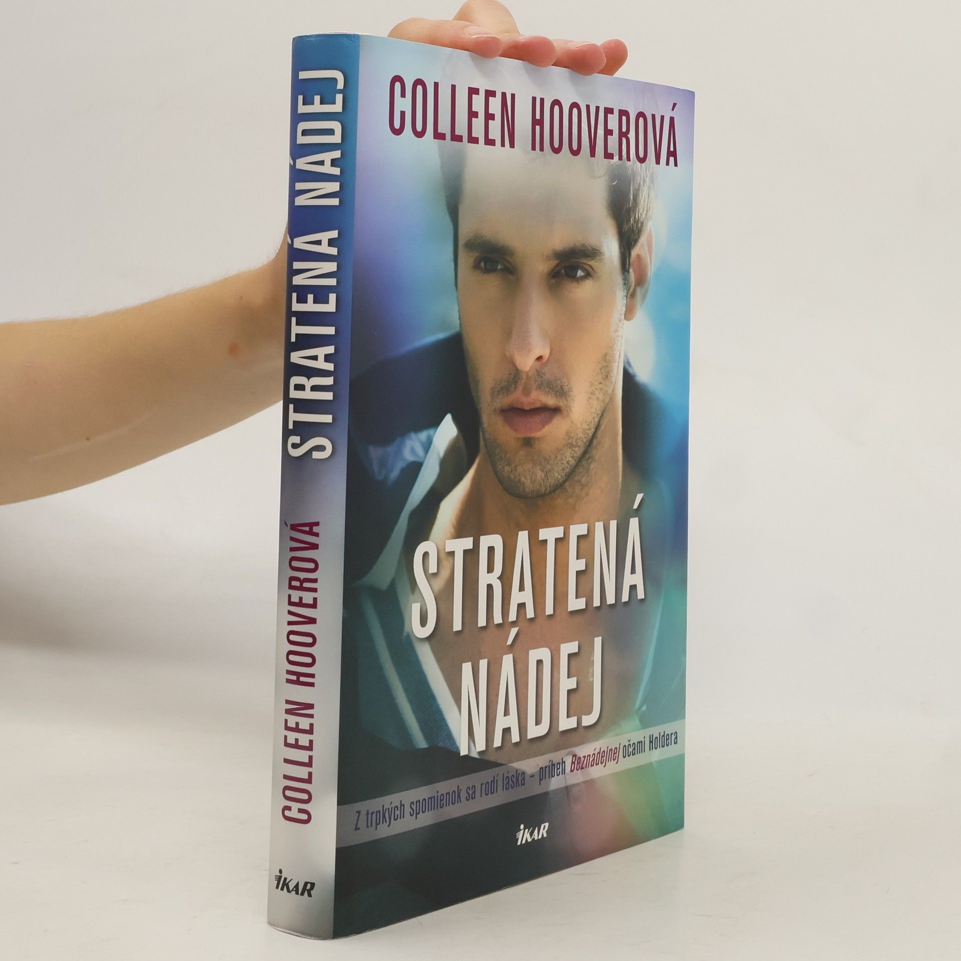 Colleen Hoover Stratená nádej