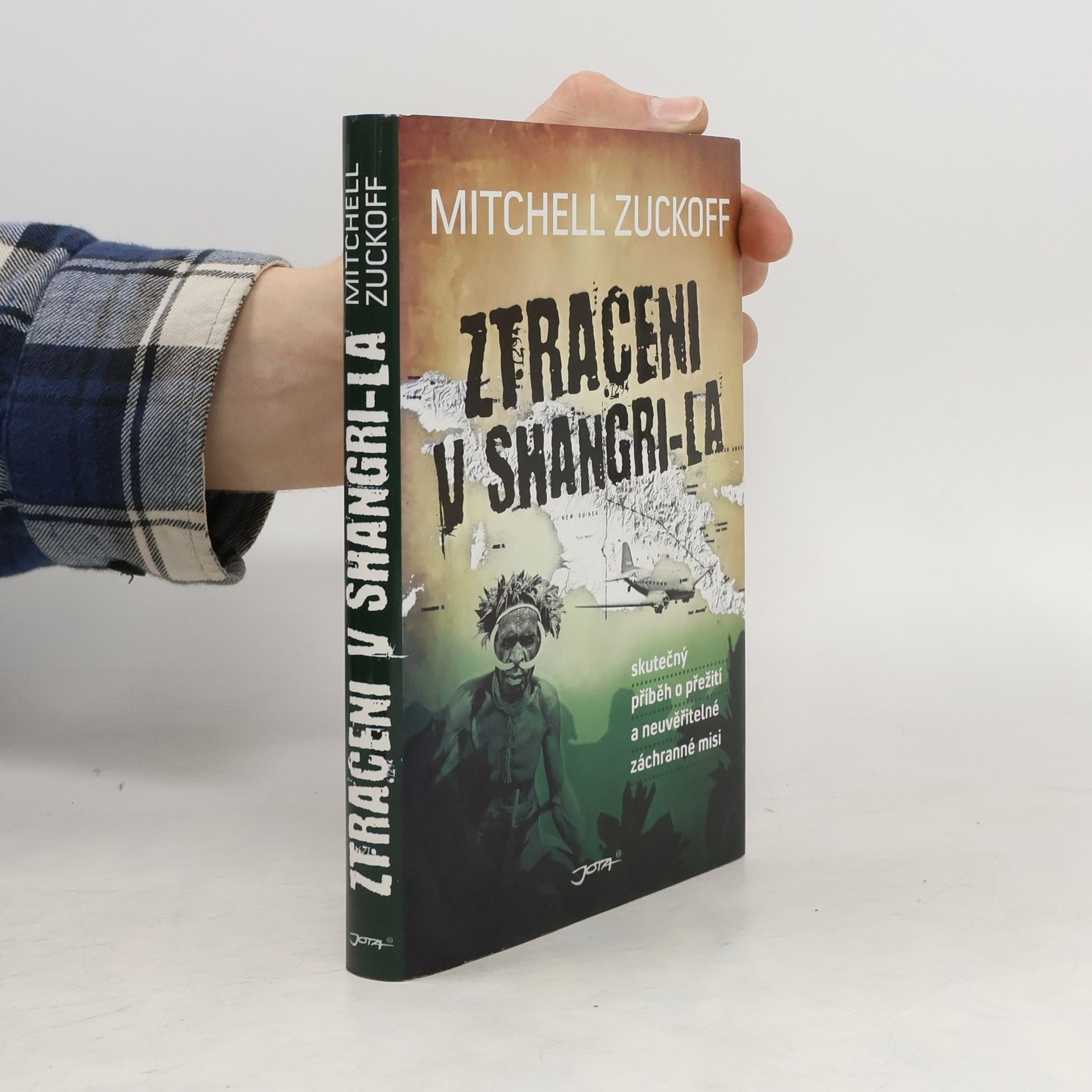 Mitchell Zuckoff Ztraceni v Shangri-la