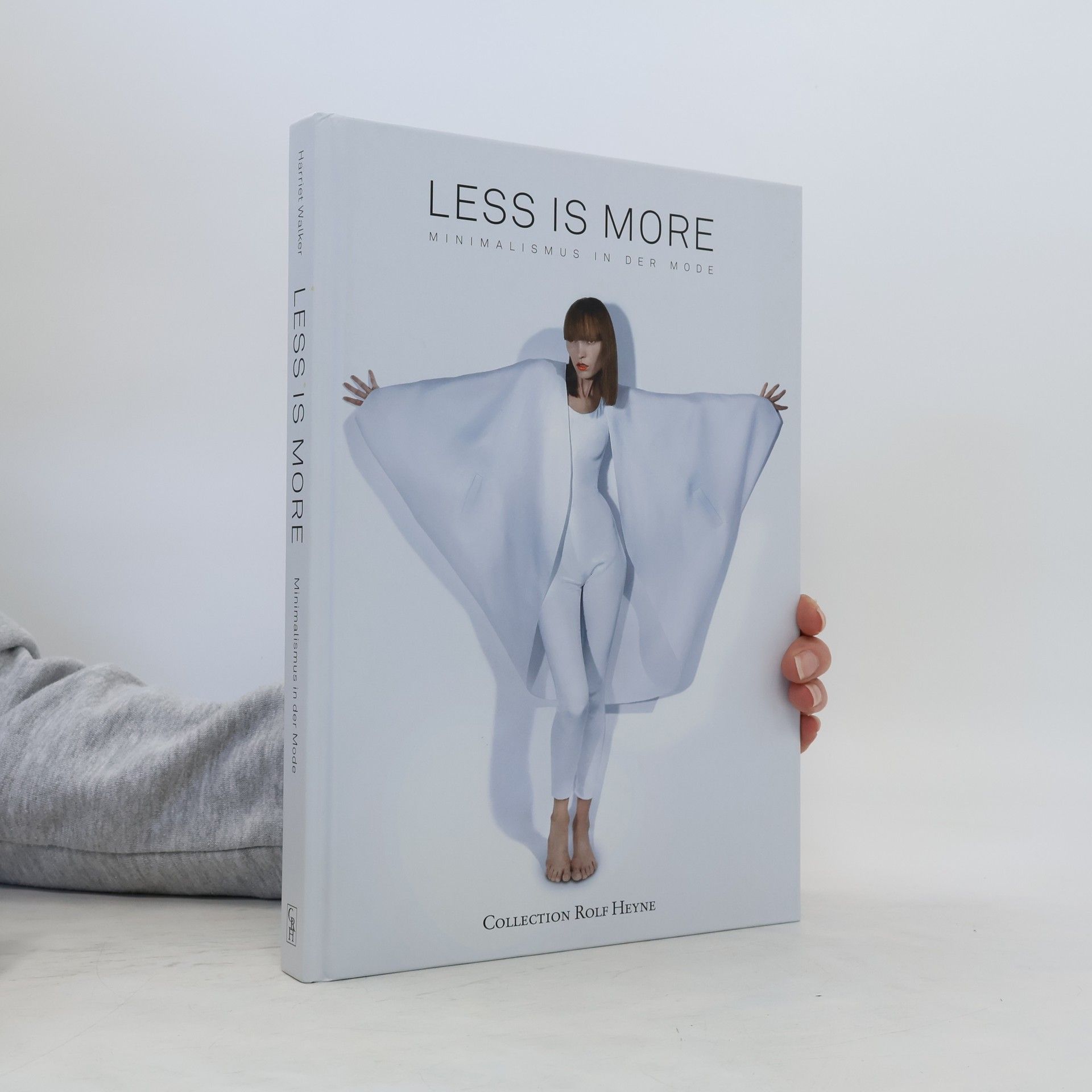Harriet Walker Less is more