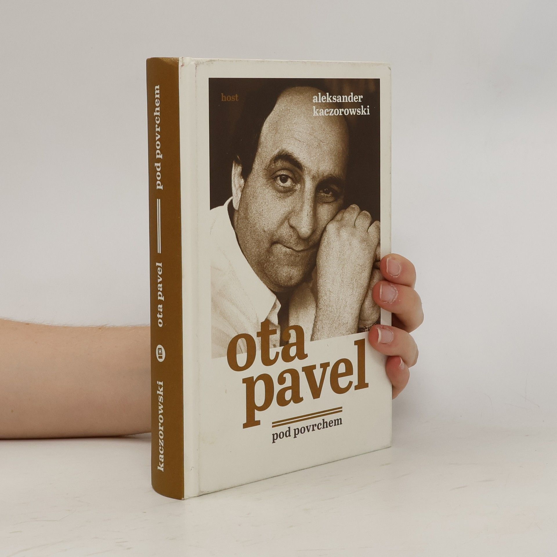 Aleksander Kaczorowski Ota Pavel. Pod povrchem