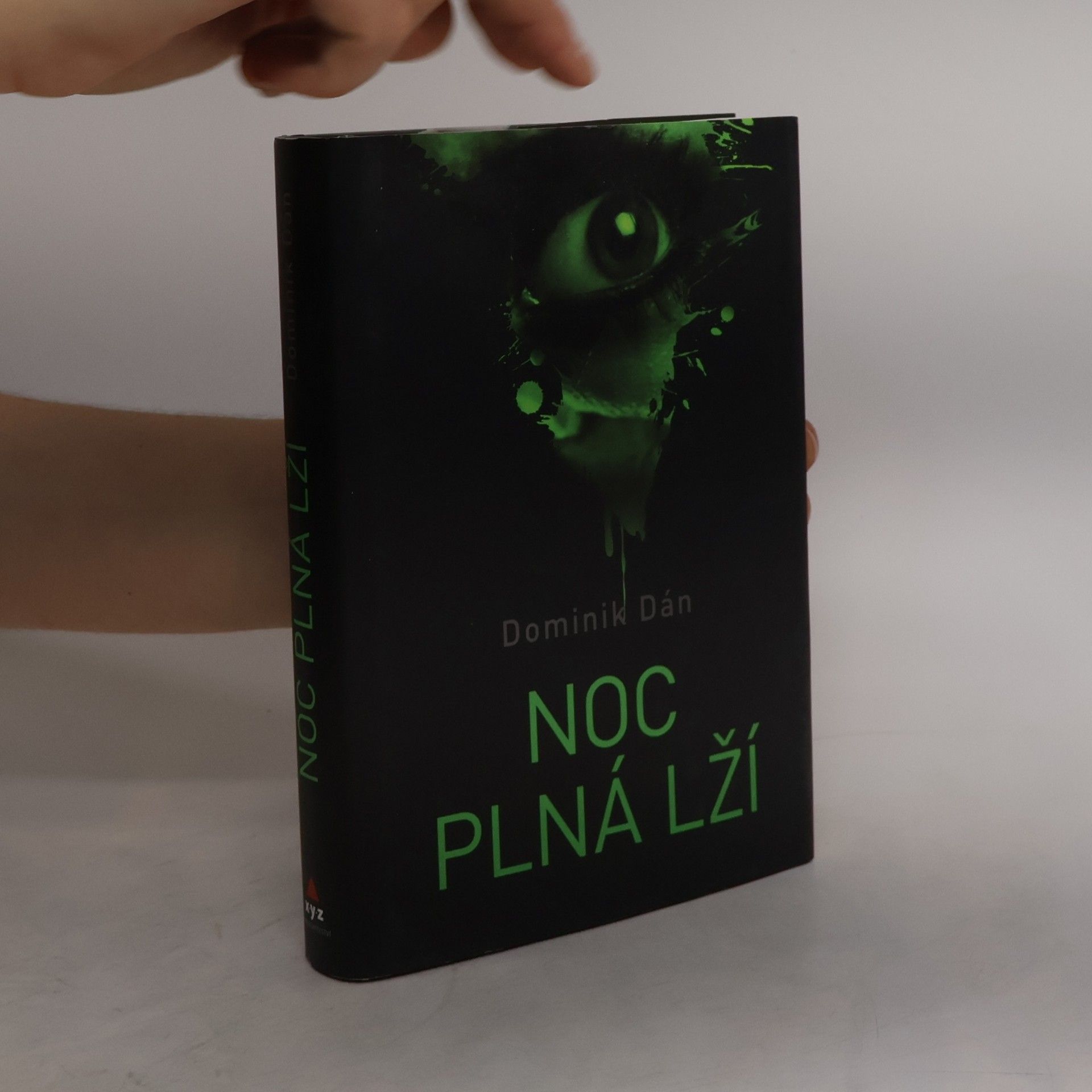 Dominik Dán Noc plná lží